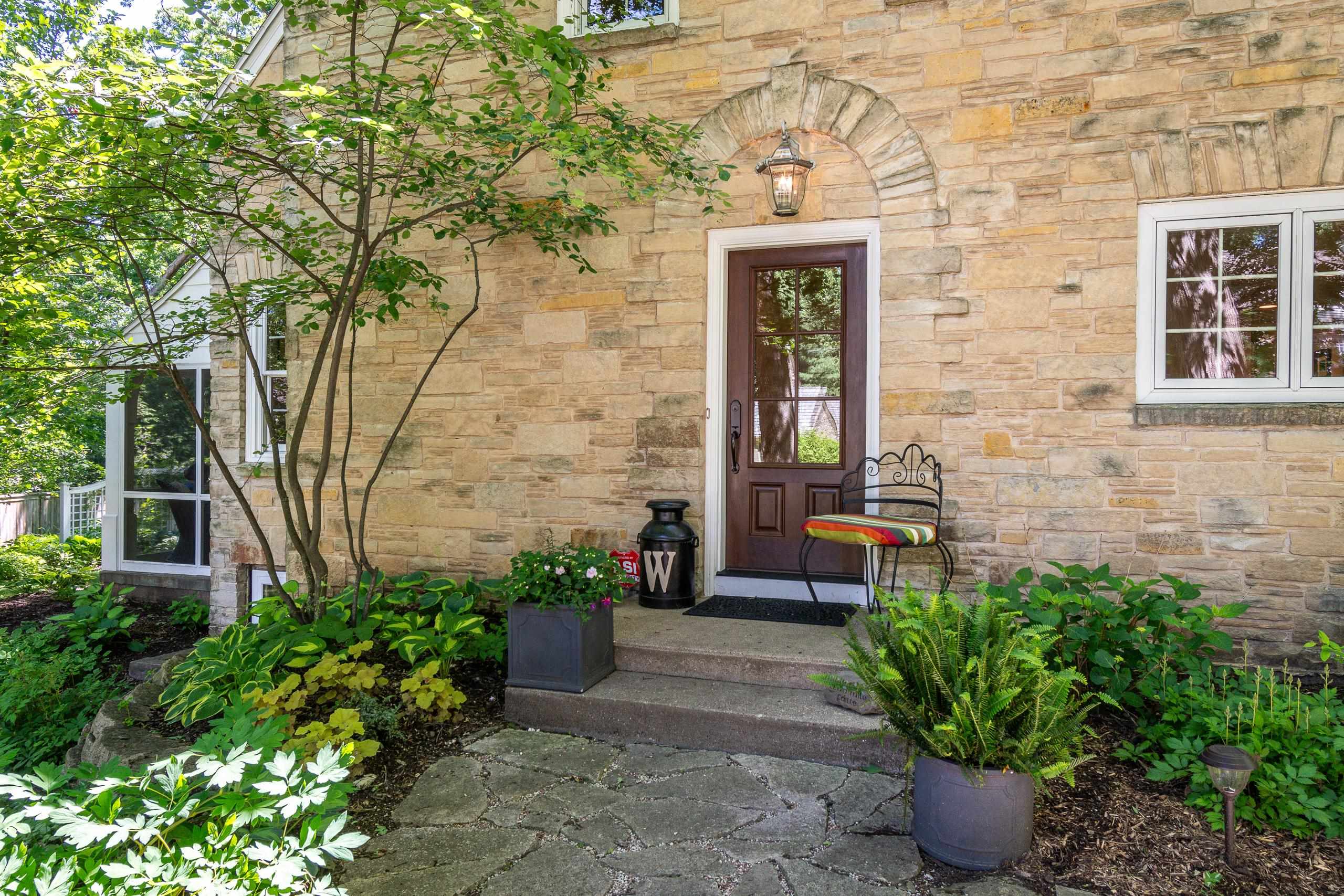 3315 Blackhawk Drive