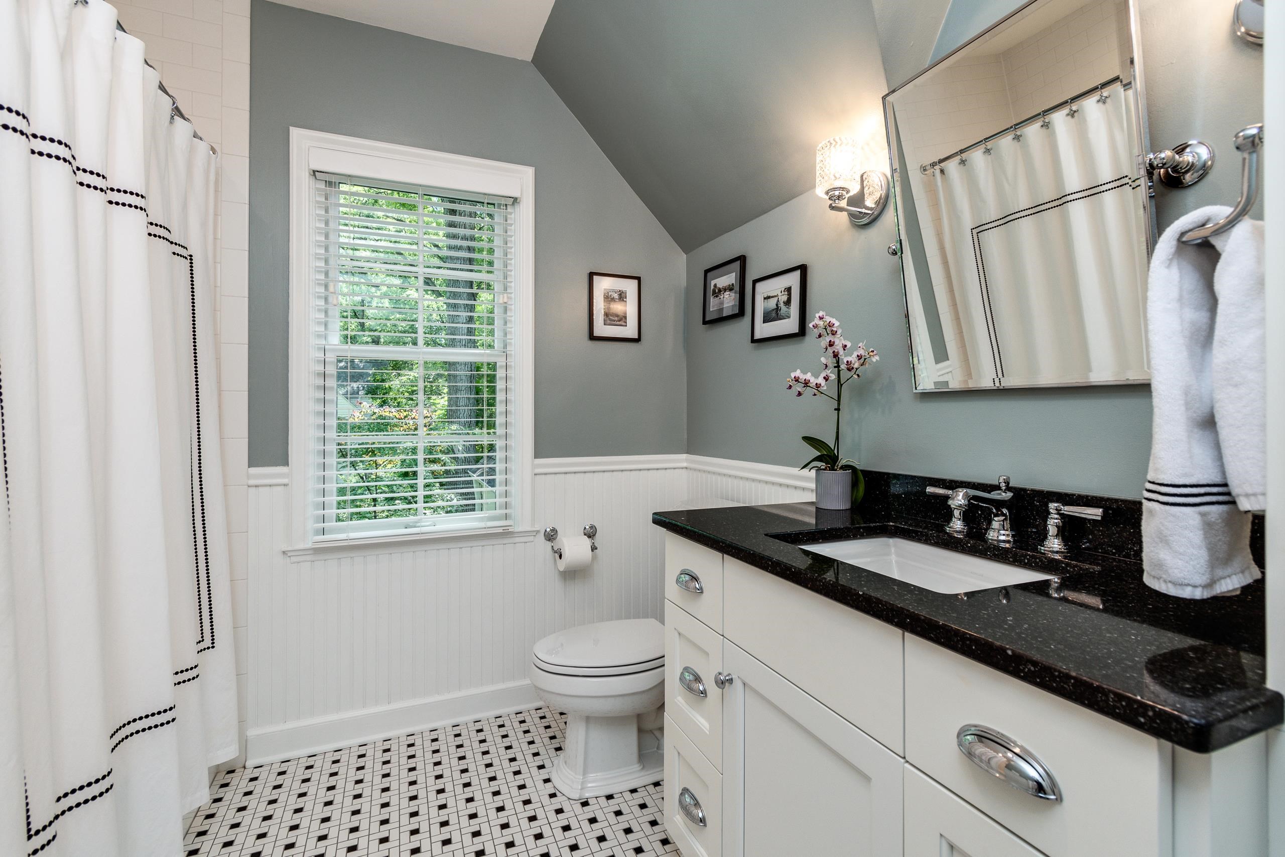 3315 Blackhawk Drive