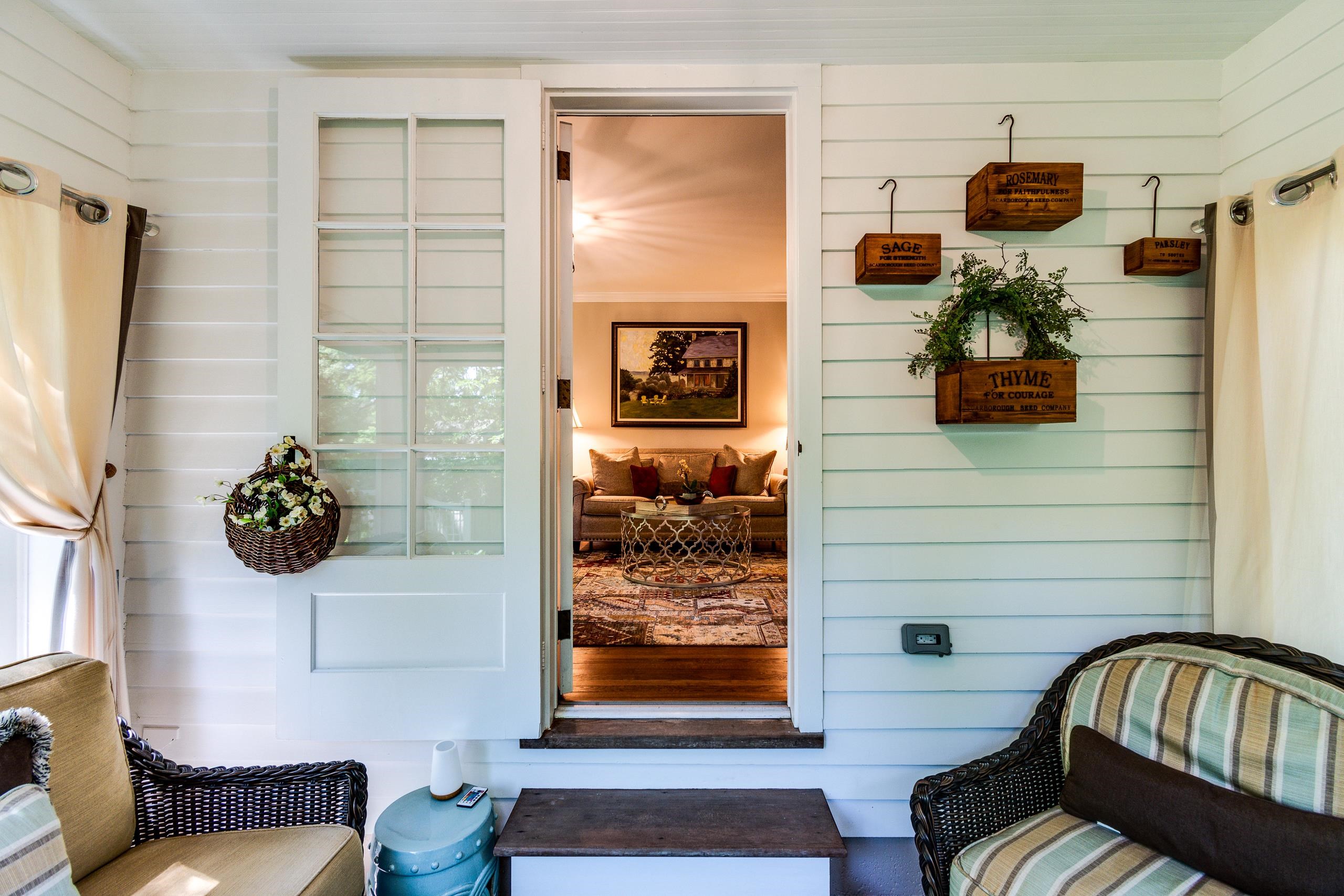 3315 Blackhawk Drive