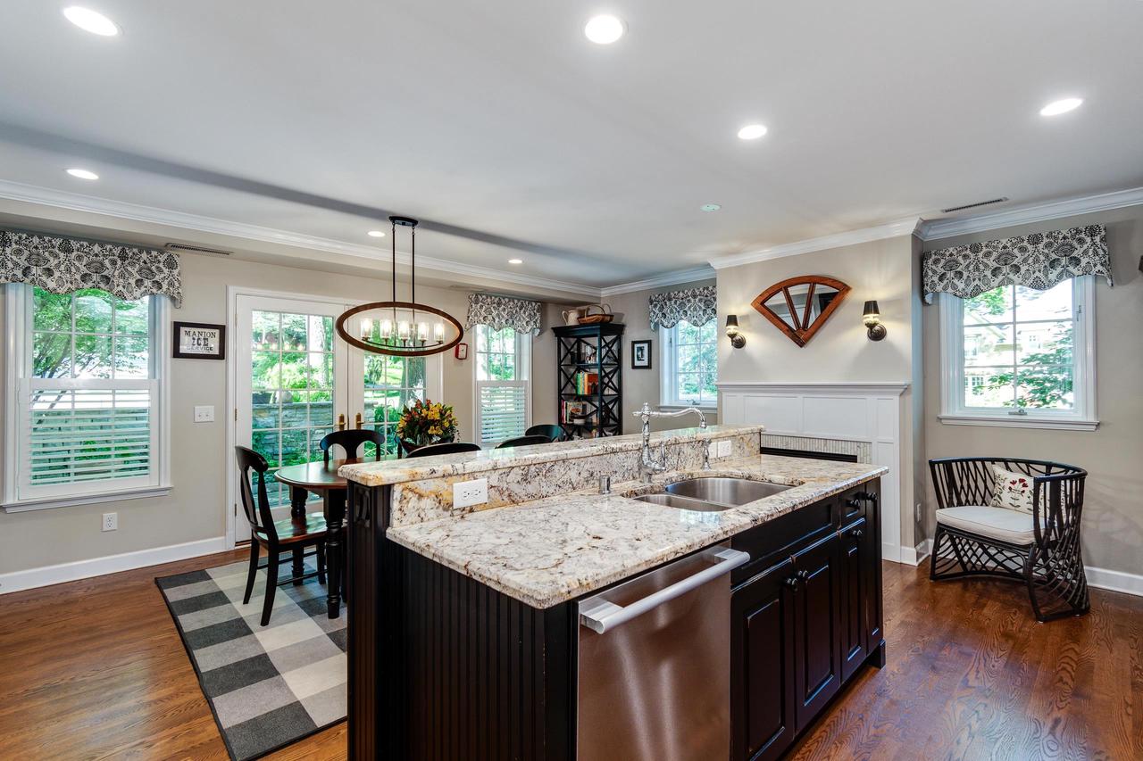 3315 Blackhawk Drive