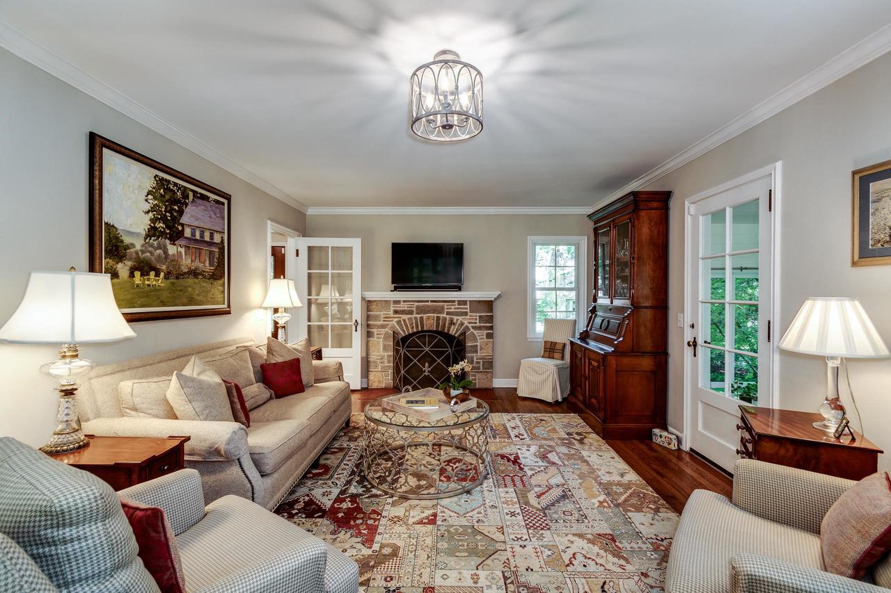 3315 Blackhawk Drive