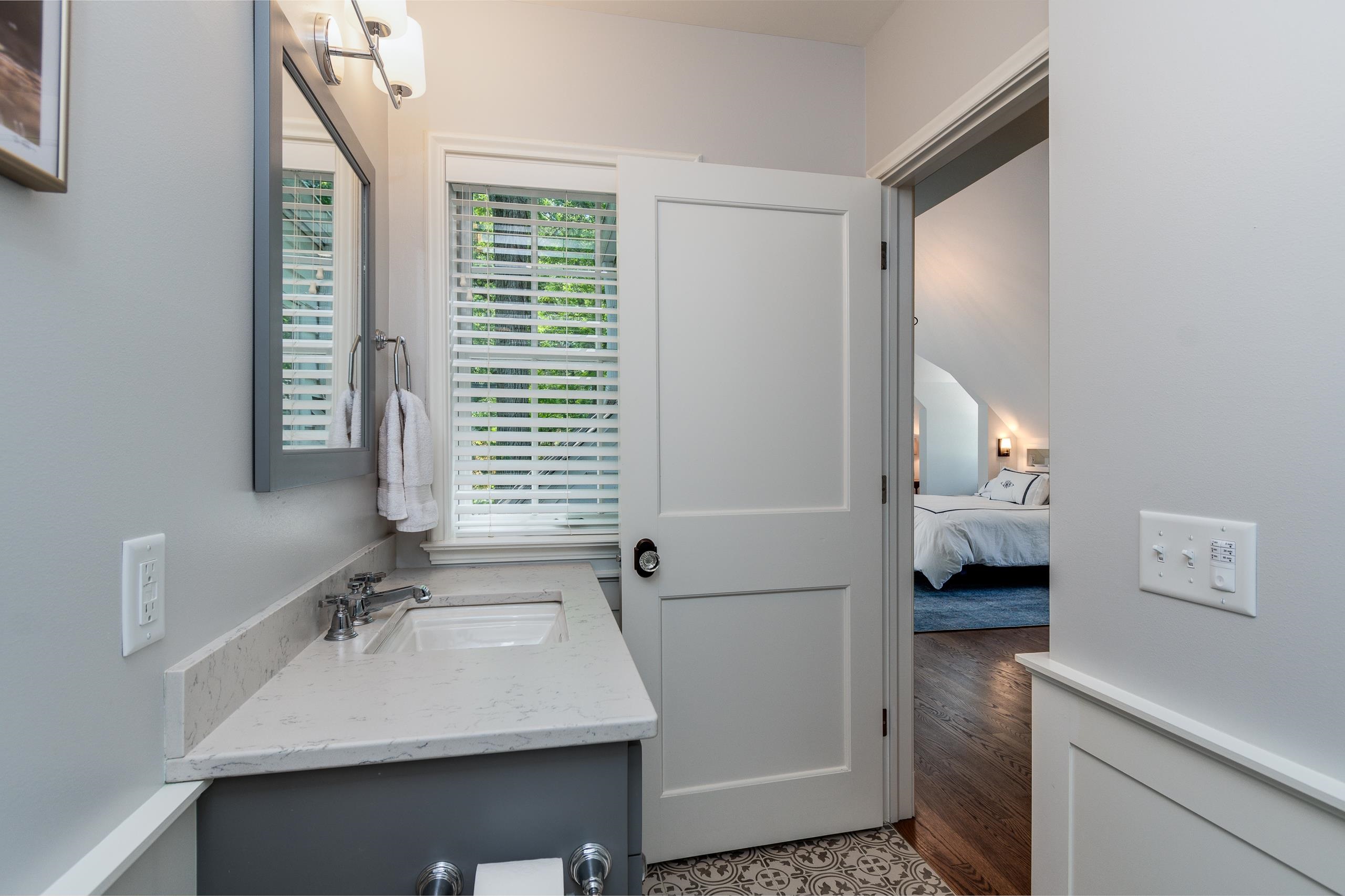 3315 Blackhawk Drive