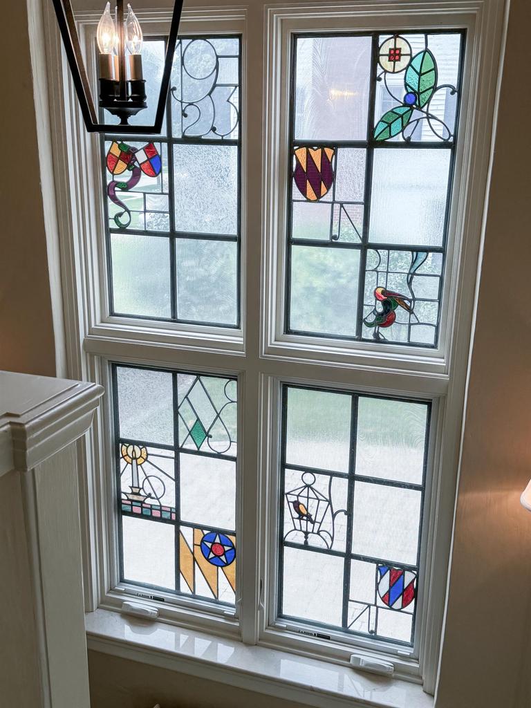 324 Lakewood Boulevard