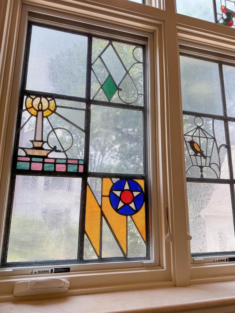 324 Lakewood Boulevard