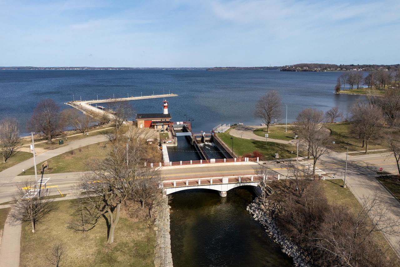 441 North Few Street