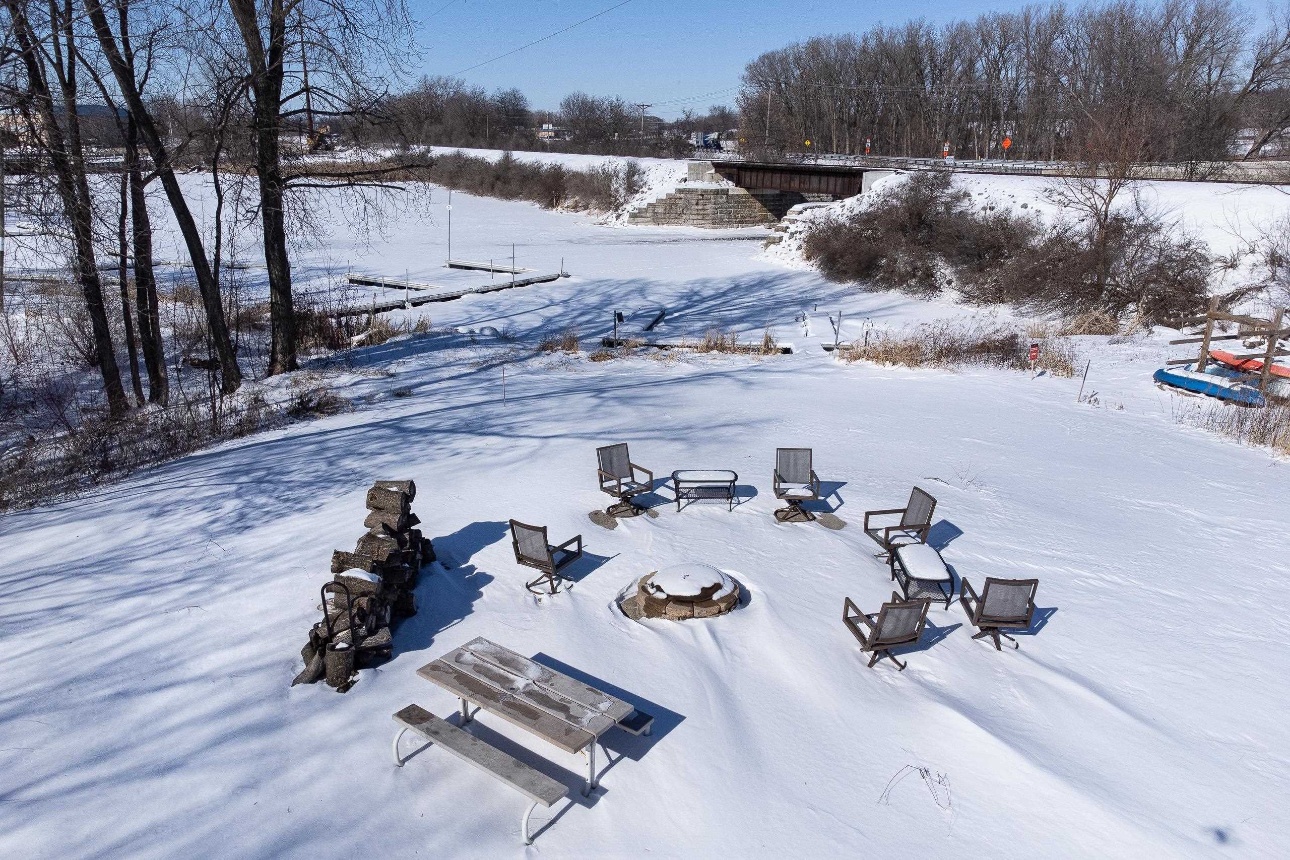 5350 Westport Road 19