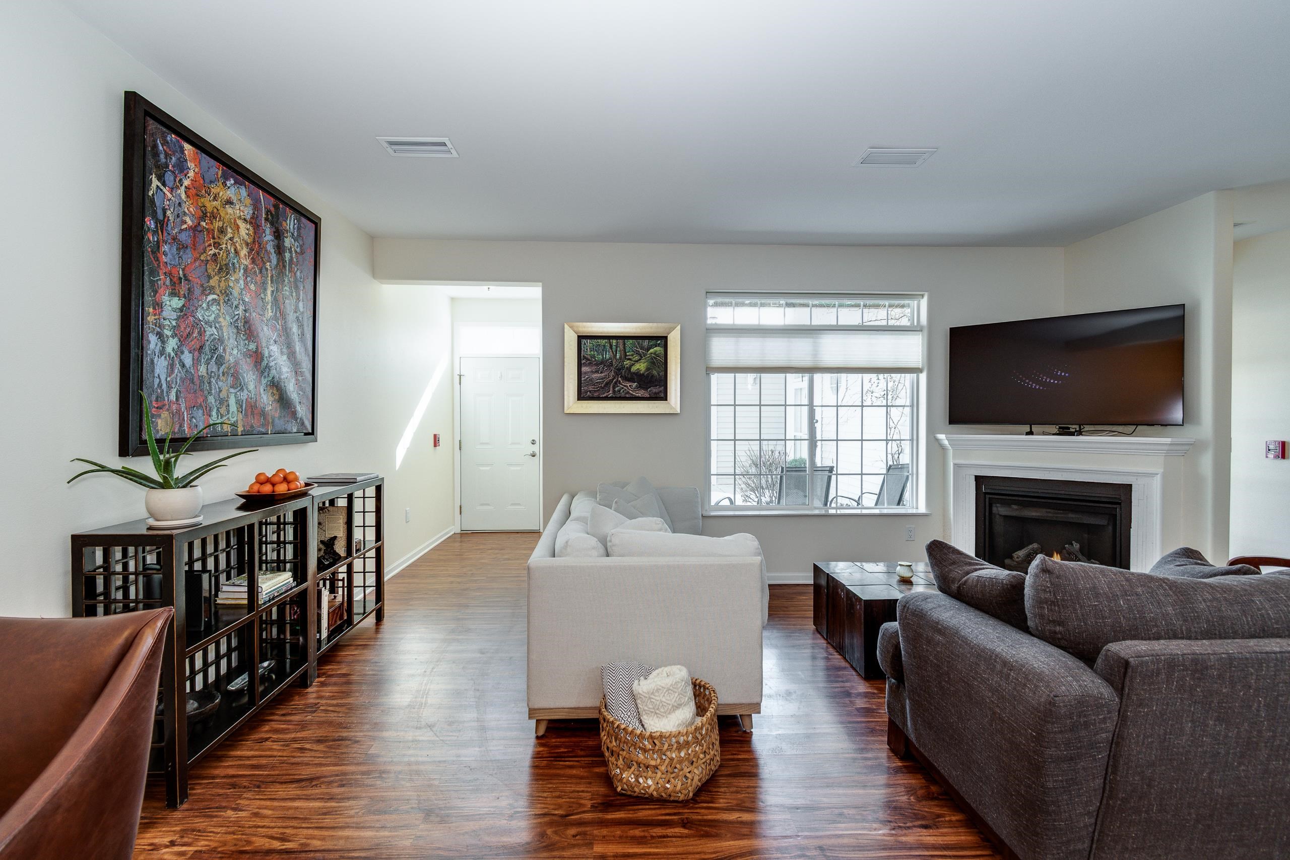 5350 Westport Road 19