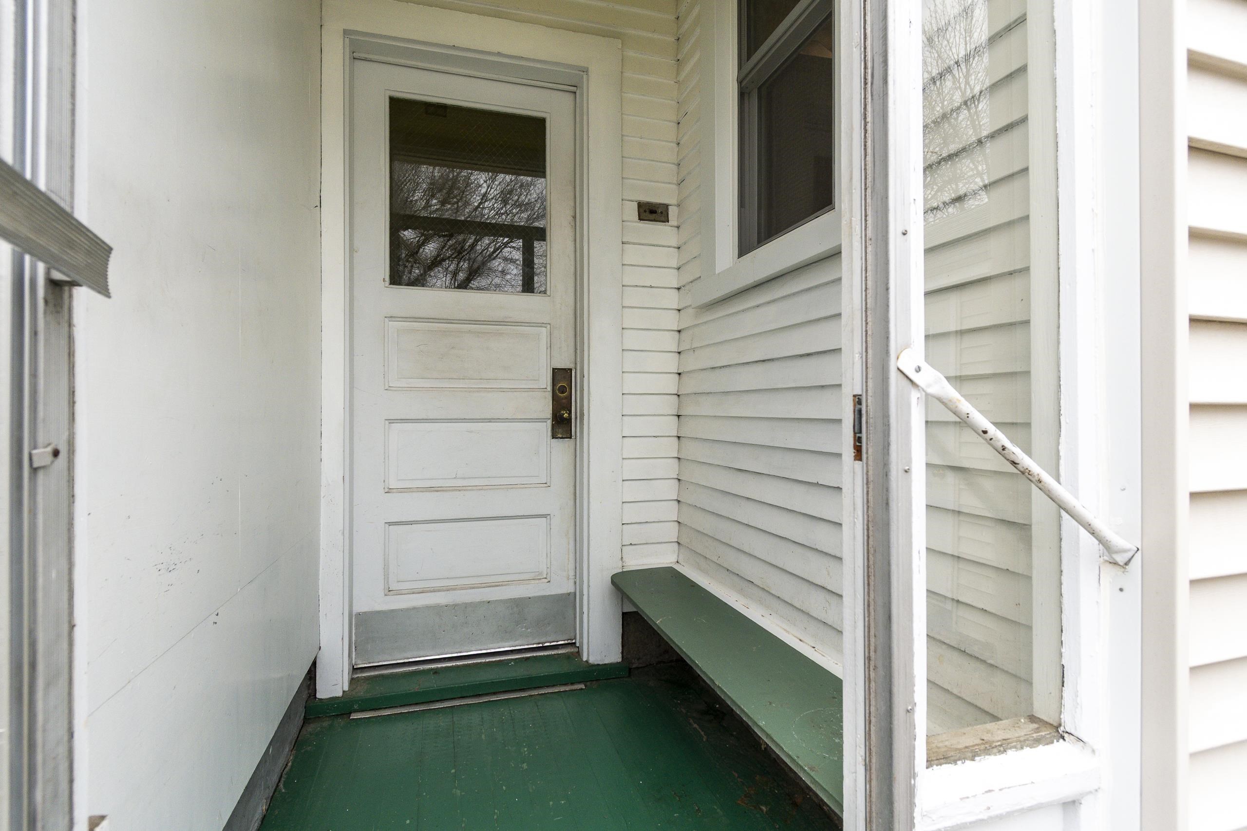 2018 E Mifflin Street