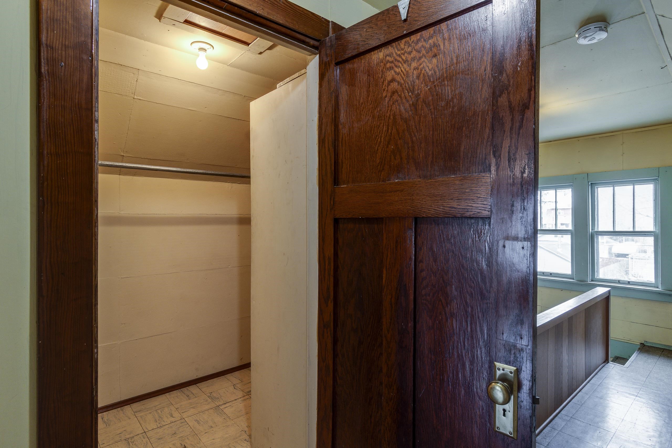 2018 E Mifflin Street