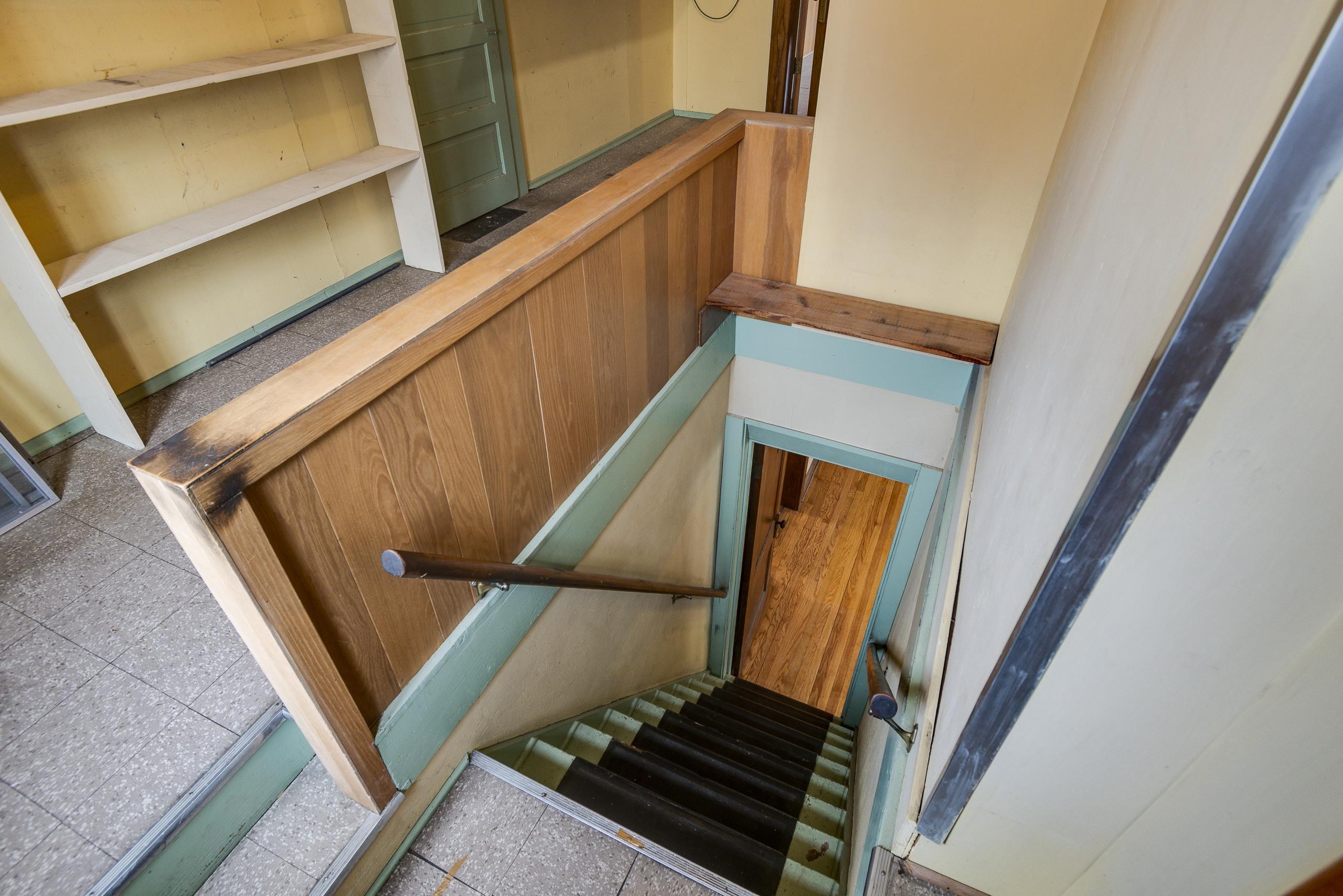 2018 E Mifflin Street