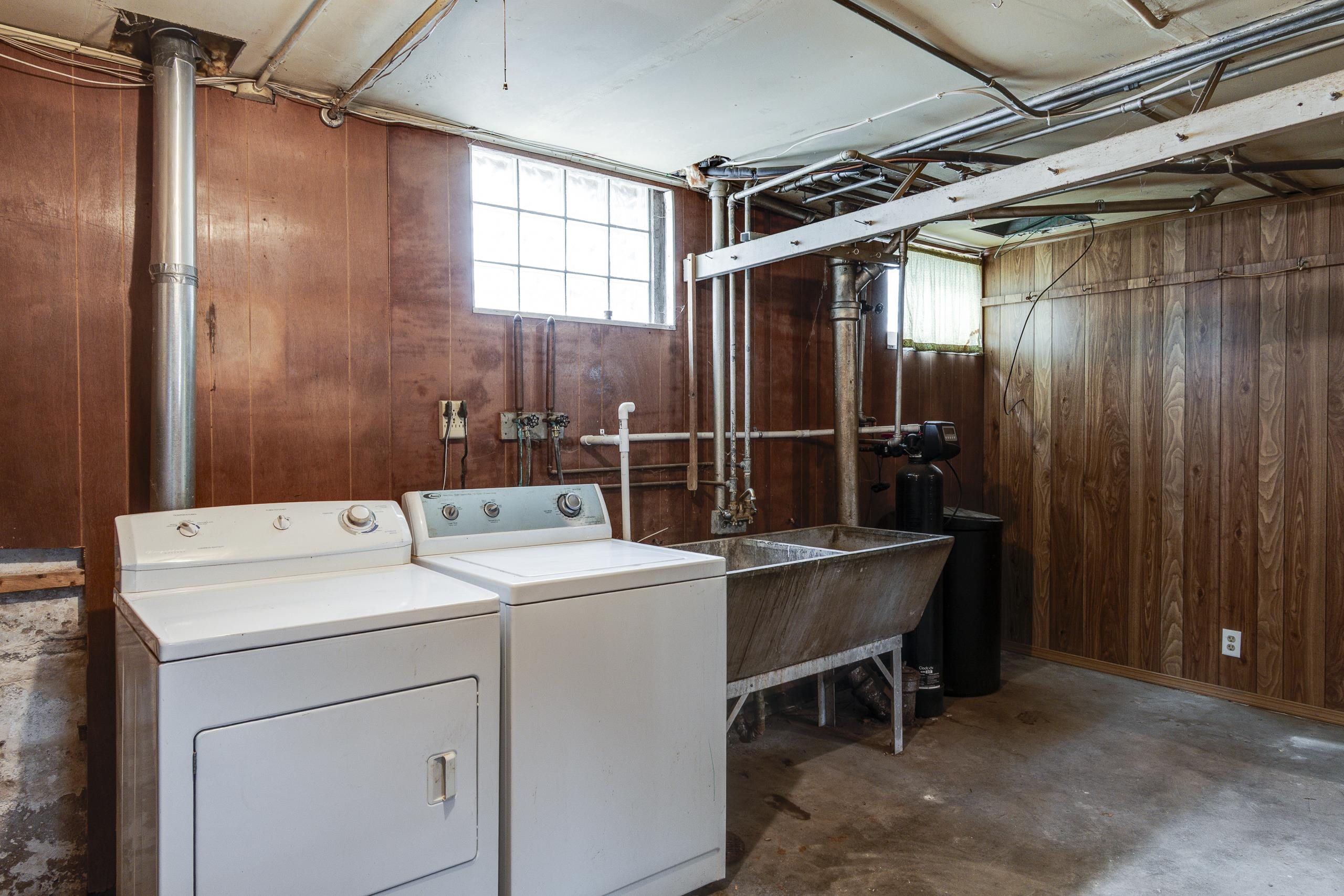 2018 E Mifflin Street