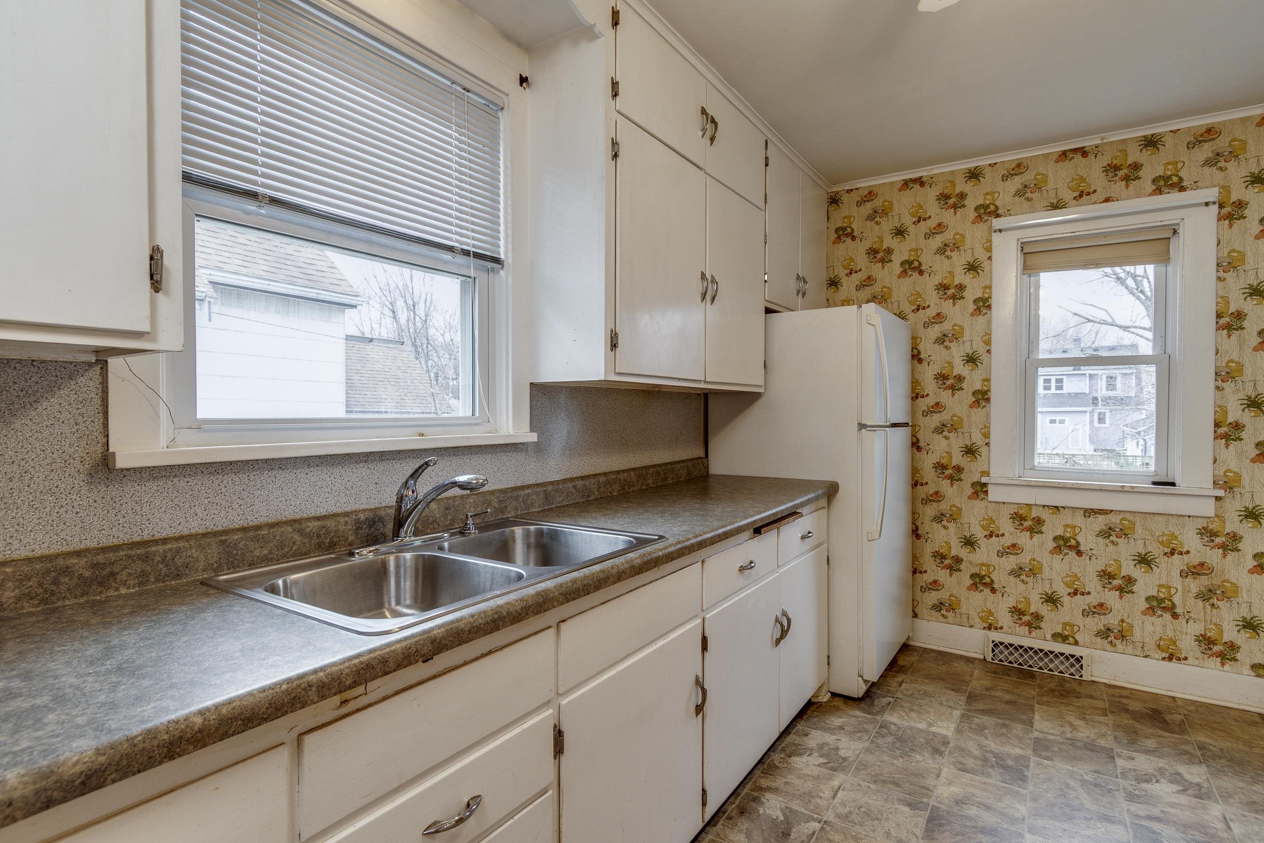 2018 E Mifflin Street