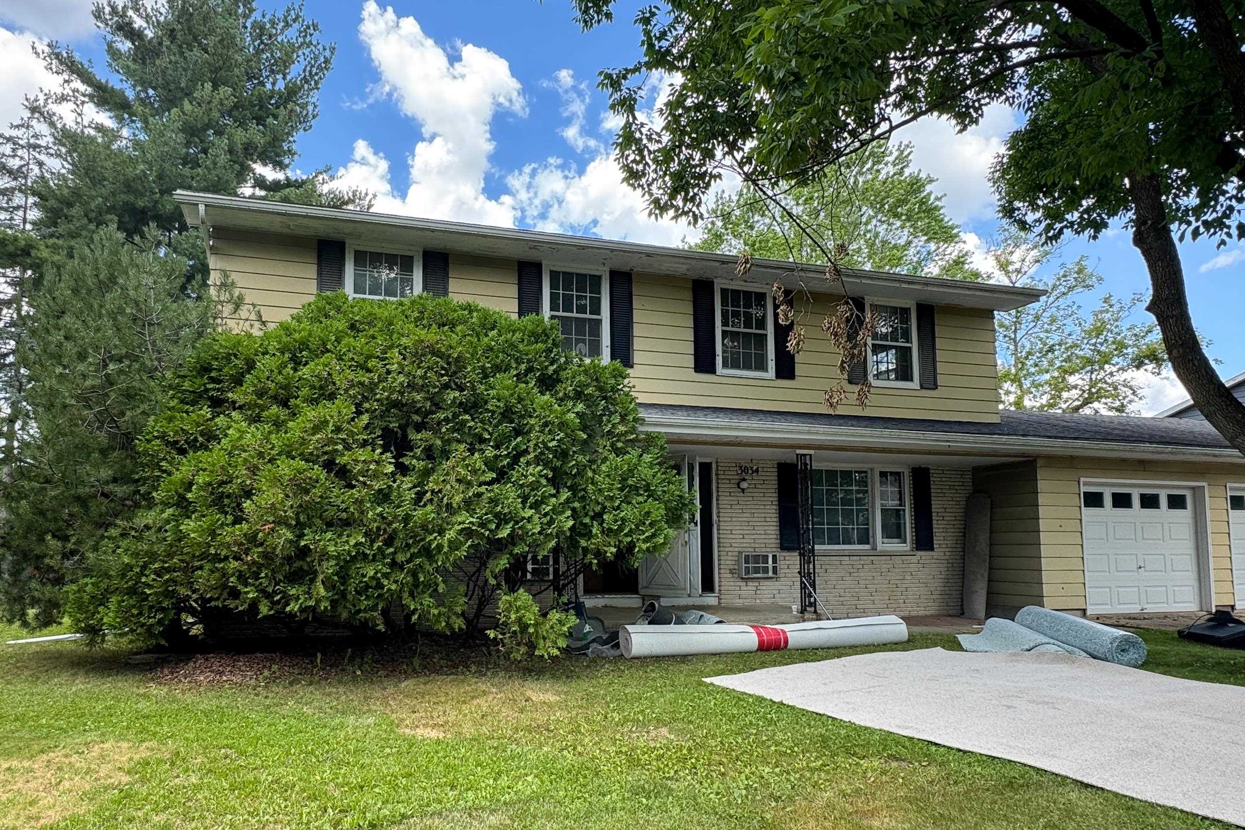 3034-3036 Churchill Drive