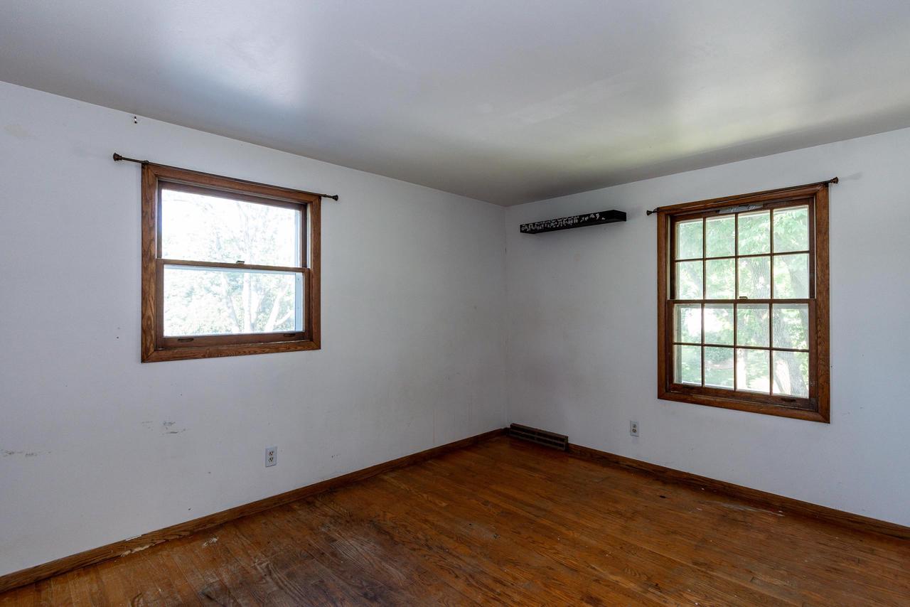 3034-3036 Churchill Drive