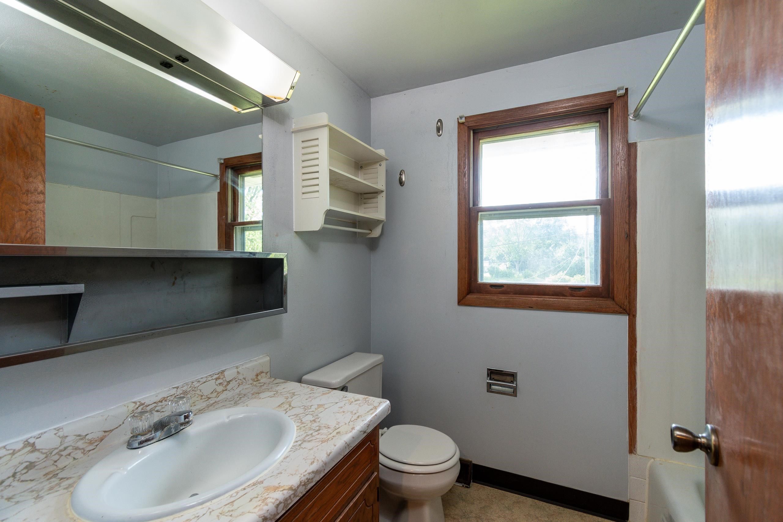 3034-3036 Churchill Drive