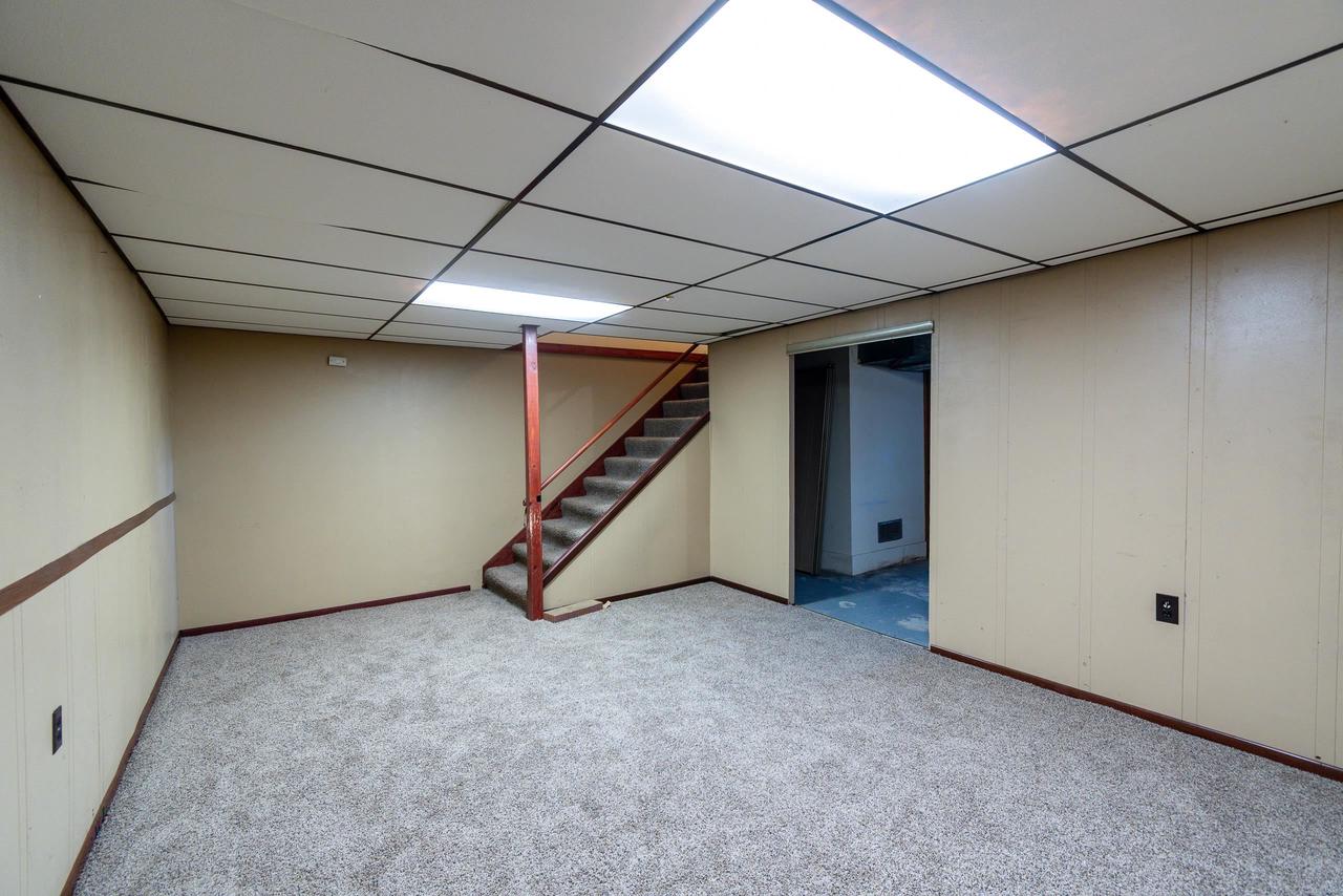 3034-3036 Churchill Drive