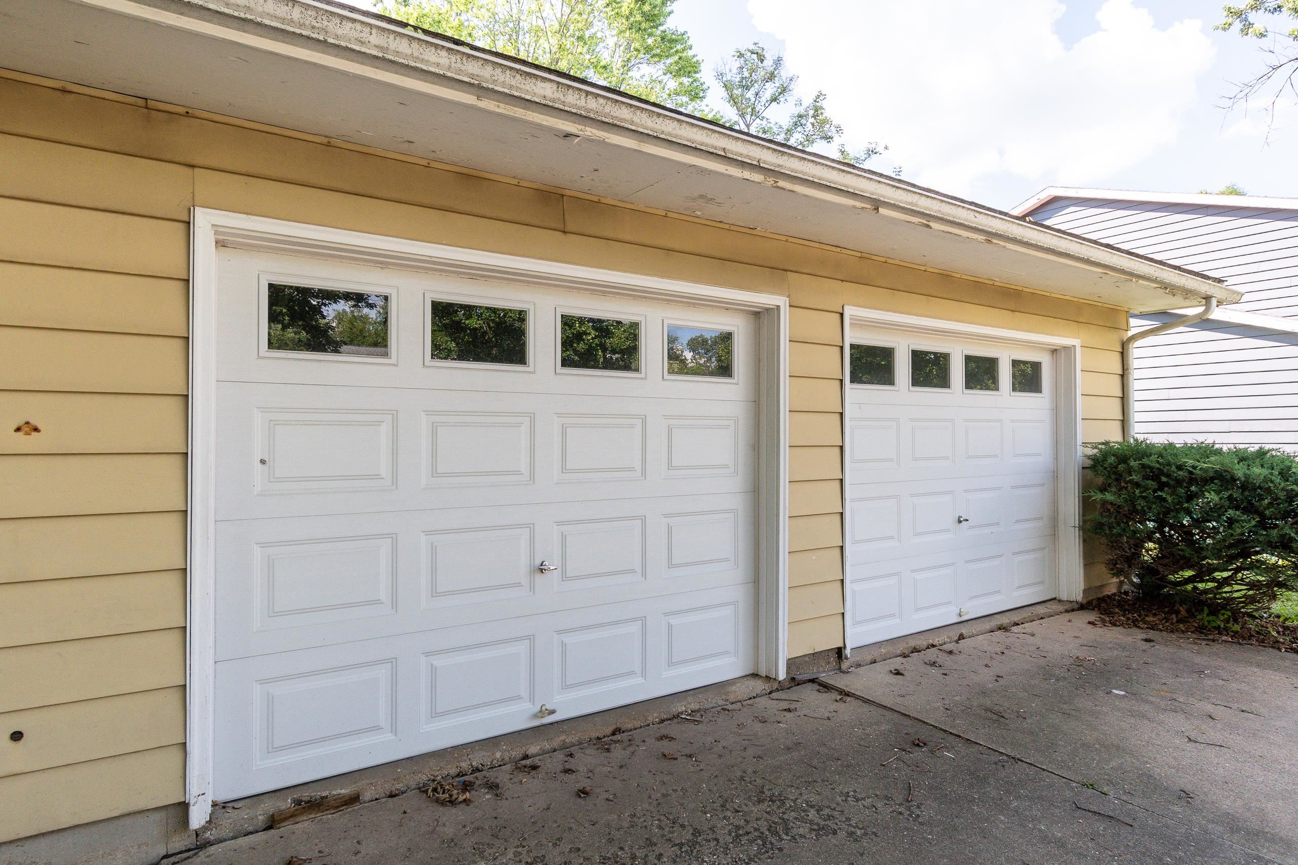 3034-3036 Churchill Drive