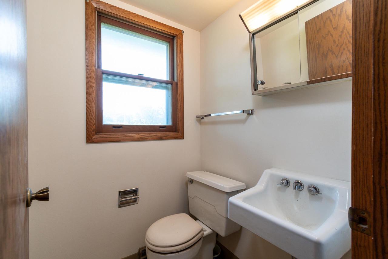 3034-3036 Churchill Drive