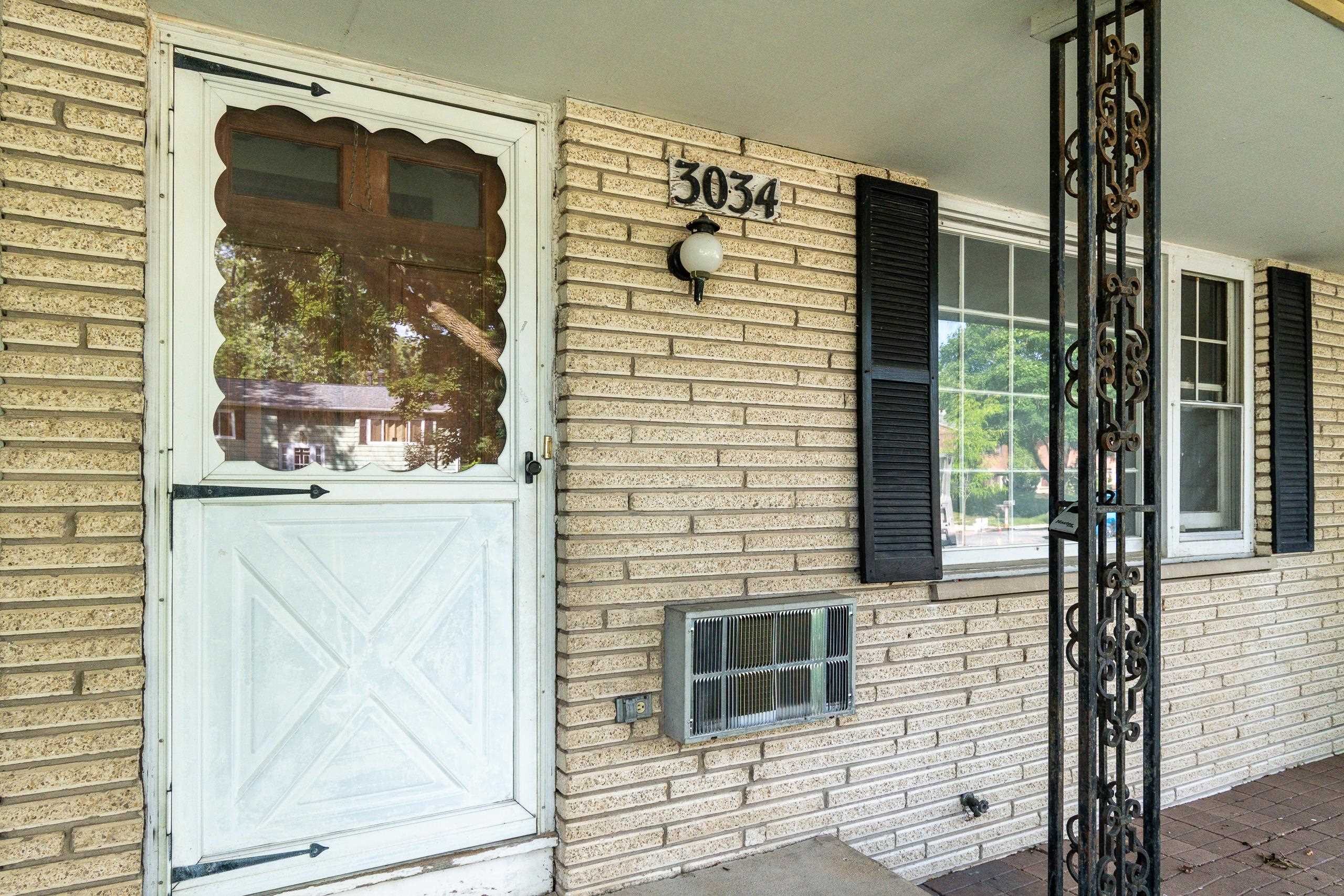 3034-3036 Churchill Drive