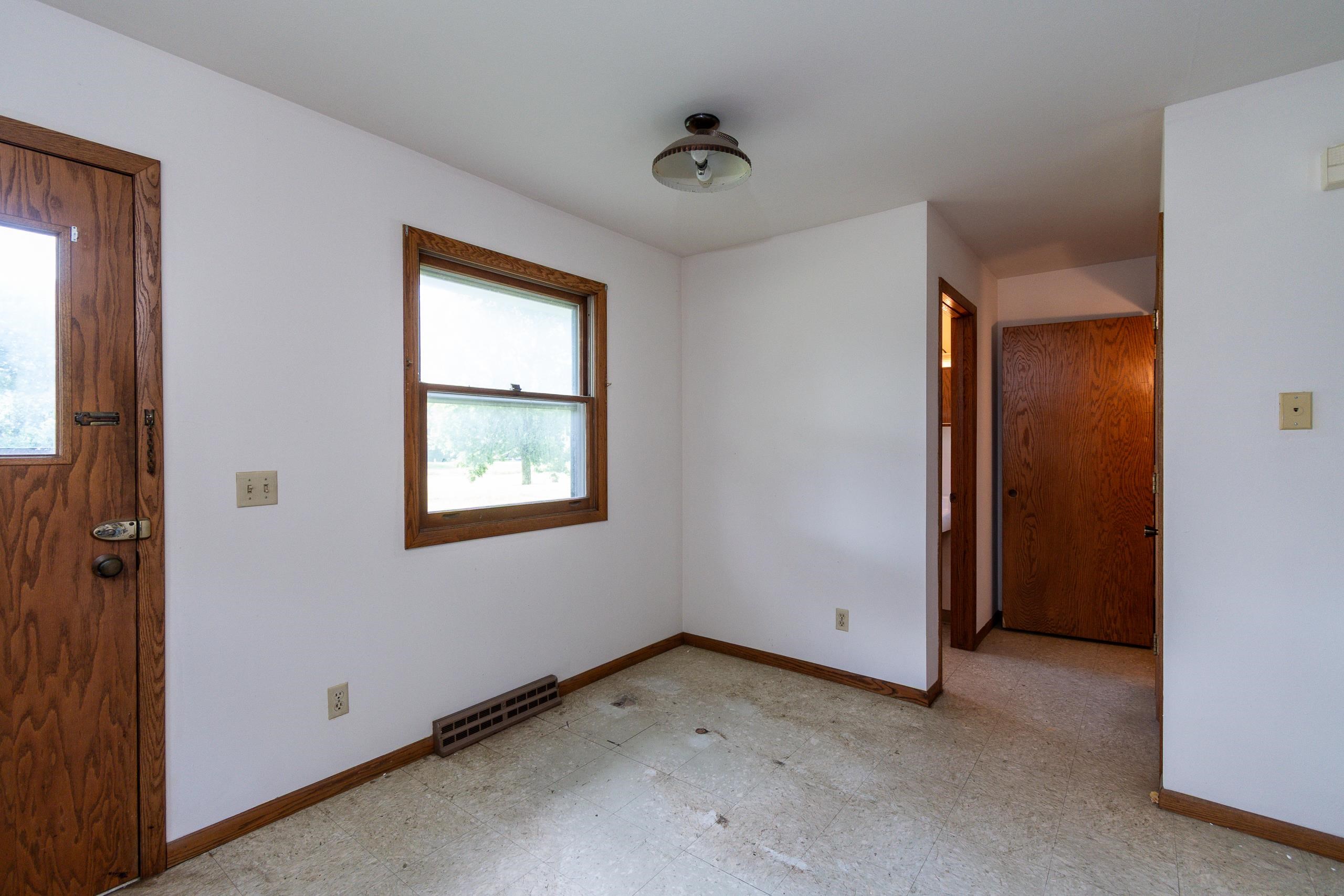 3034-3036 Churchill Drive