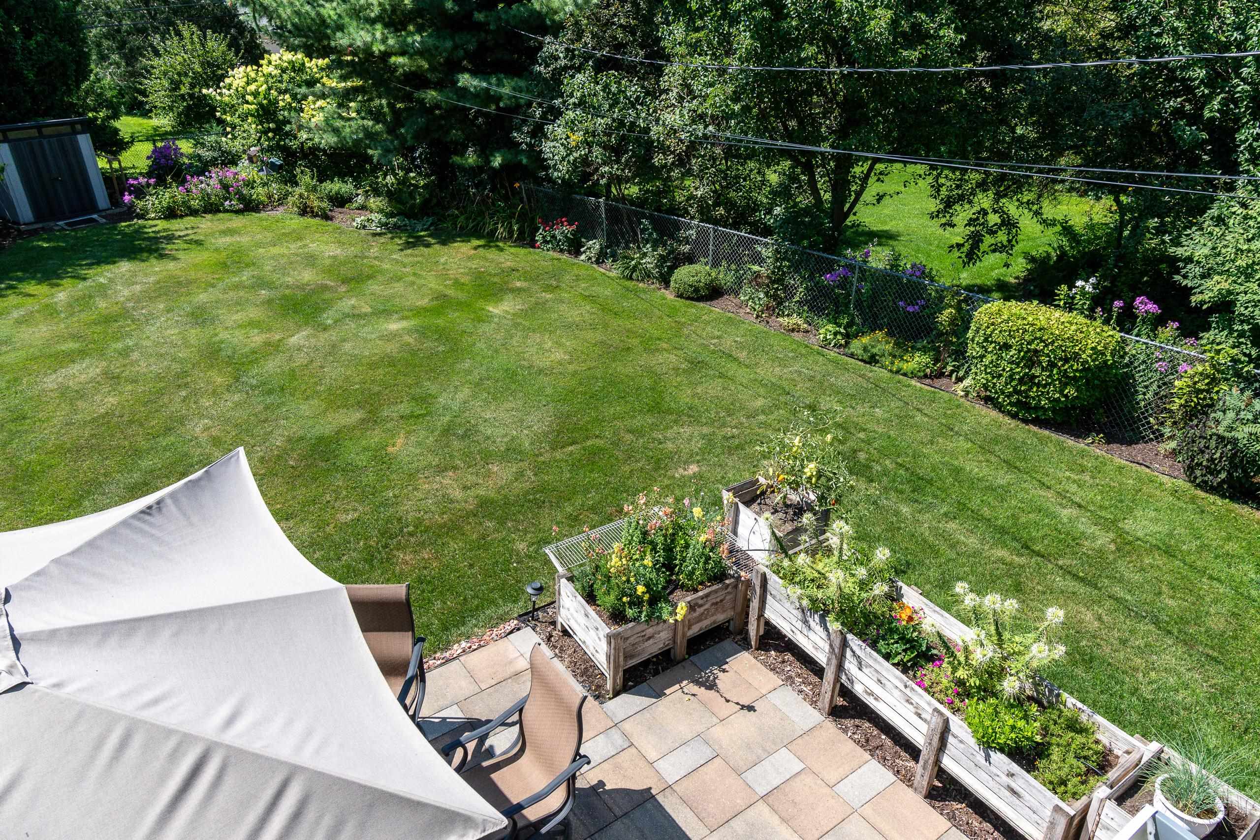 151 Lakewood Boulevard