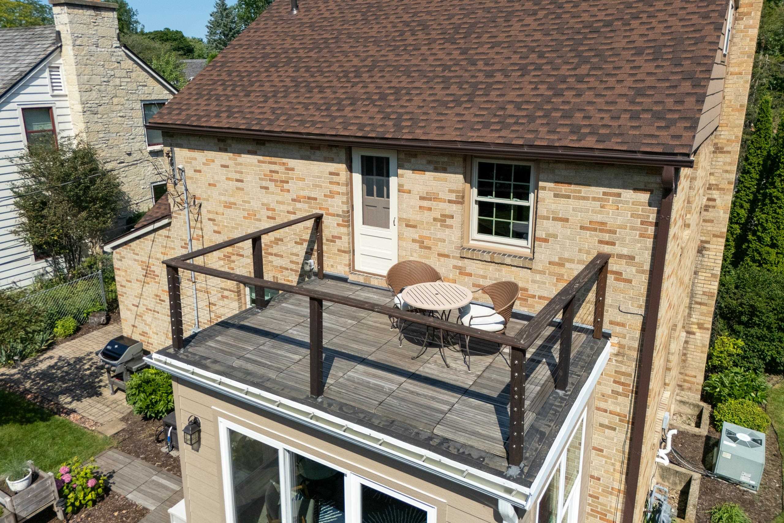 151 Lakewood Boulevard