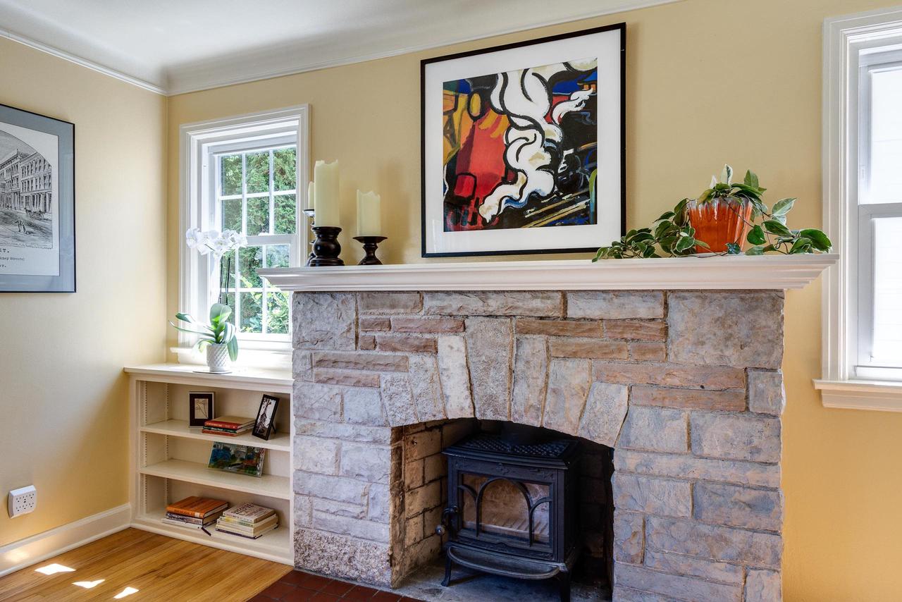 151 Lakewood Boulevard