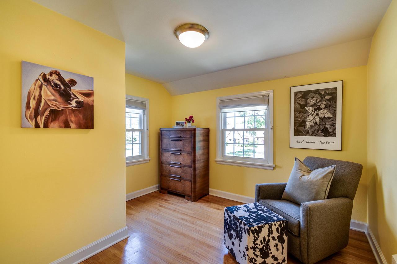 151 Lakewood Boulevard