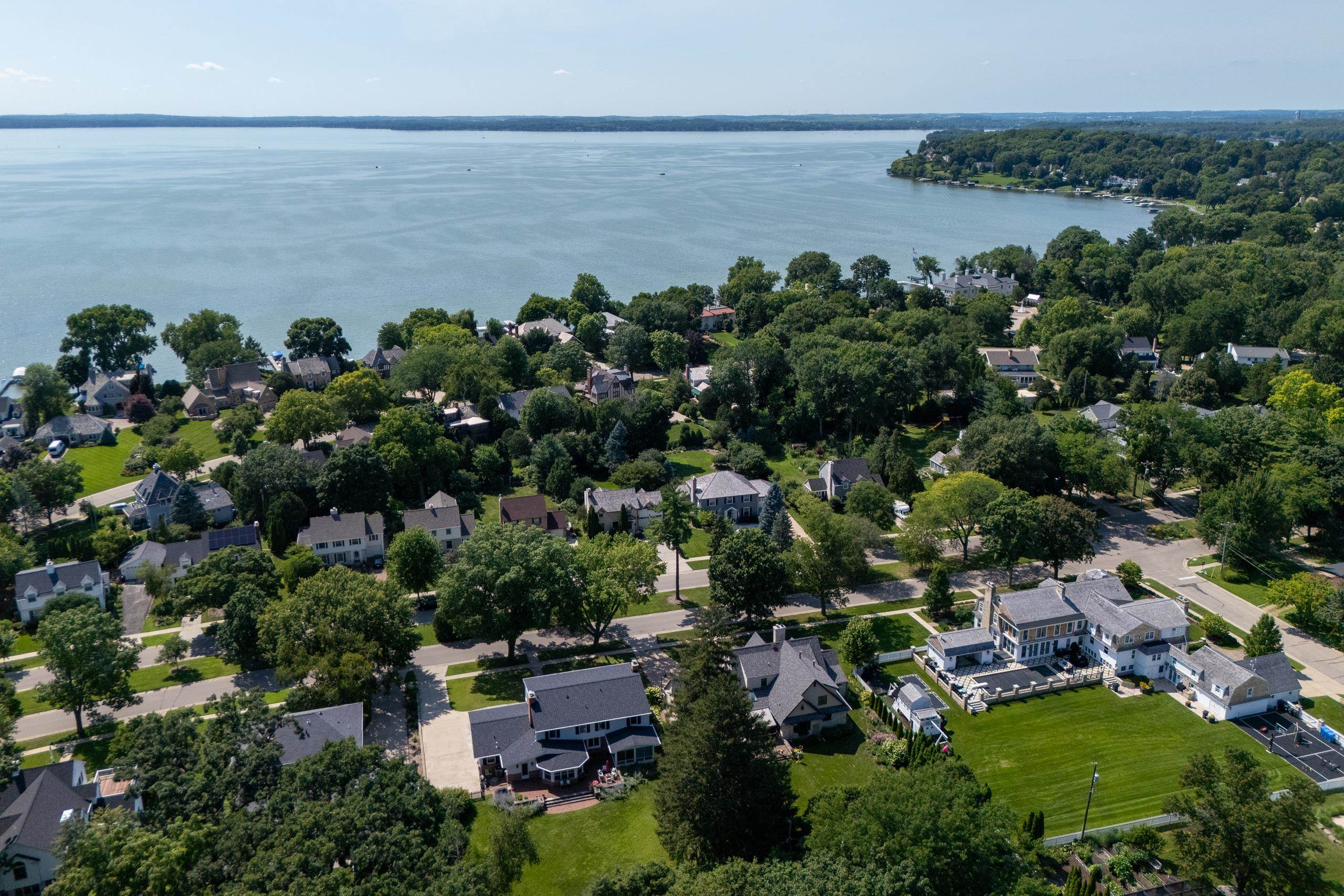 151 Lakewood Boulevard