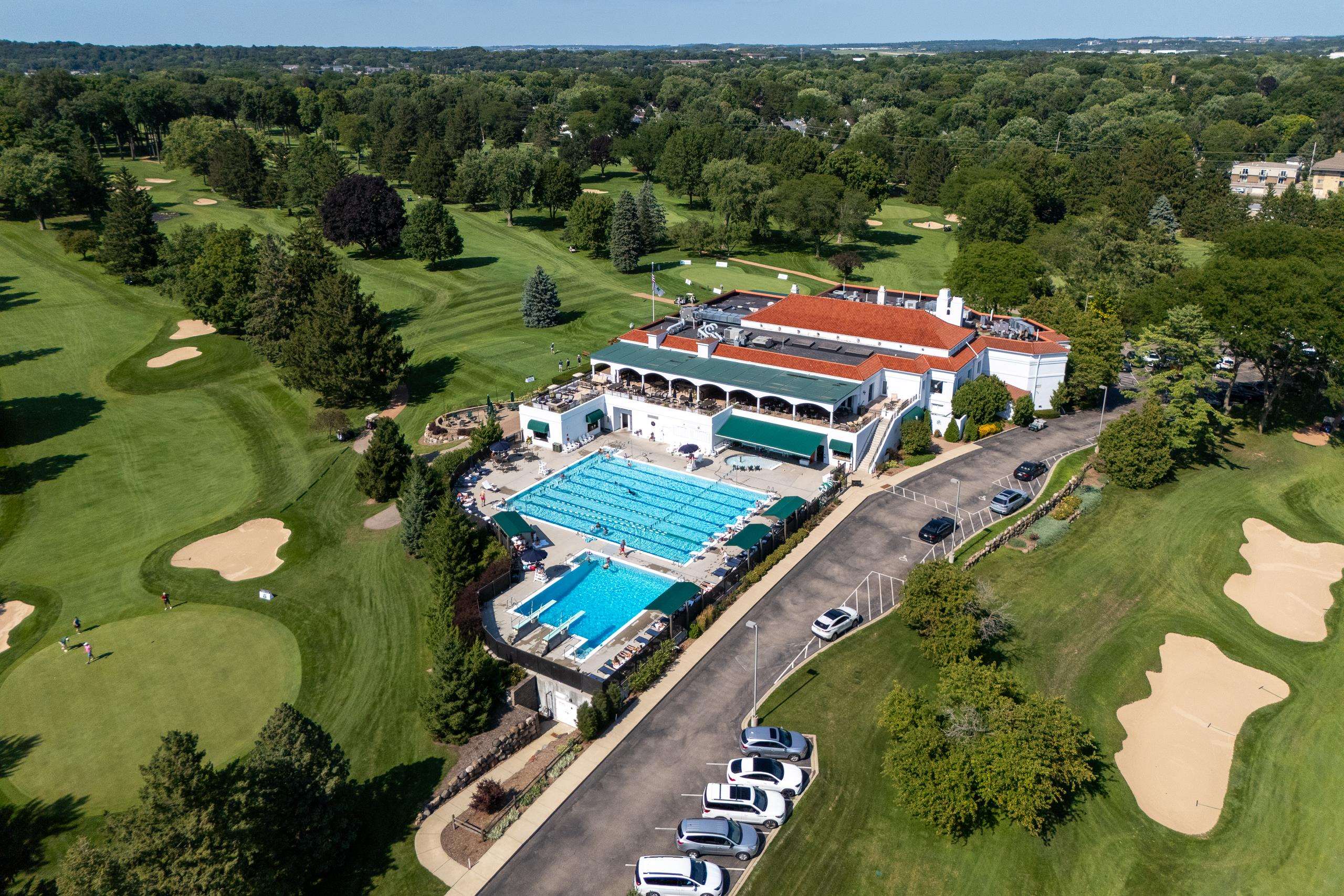 151 Lakewood Boulevard