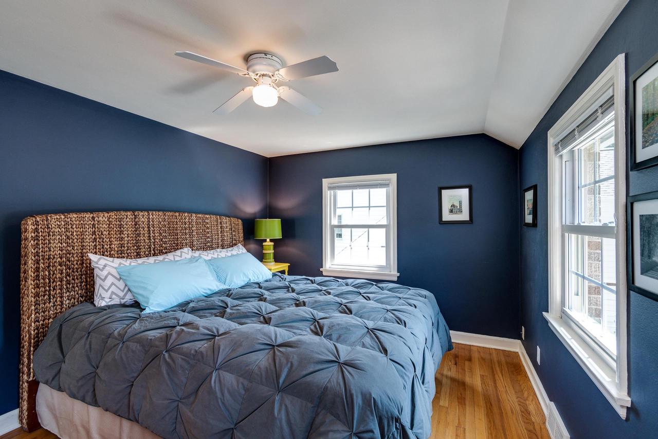 151 Lakewood Boulevard