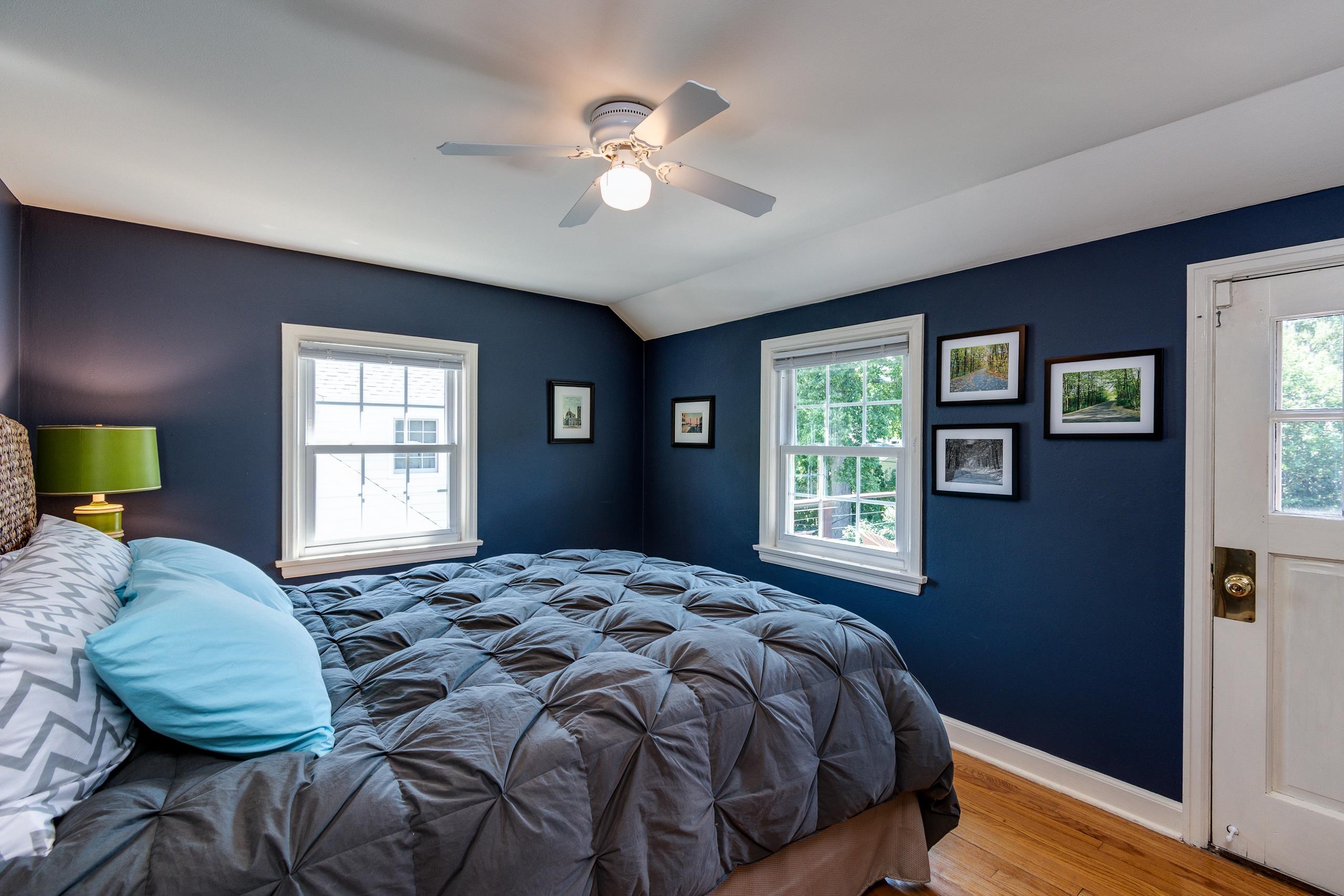 151 Lakewood Boulevard