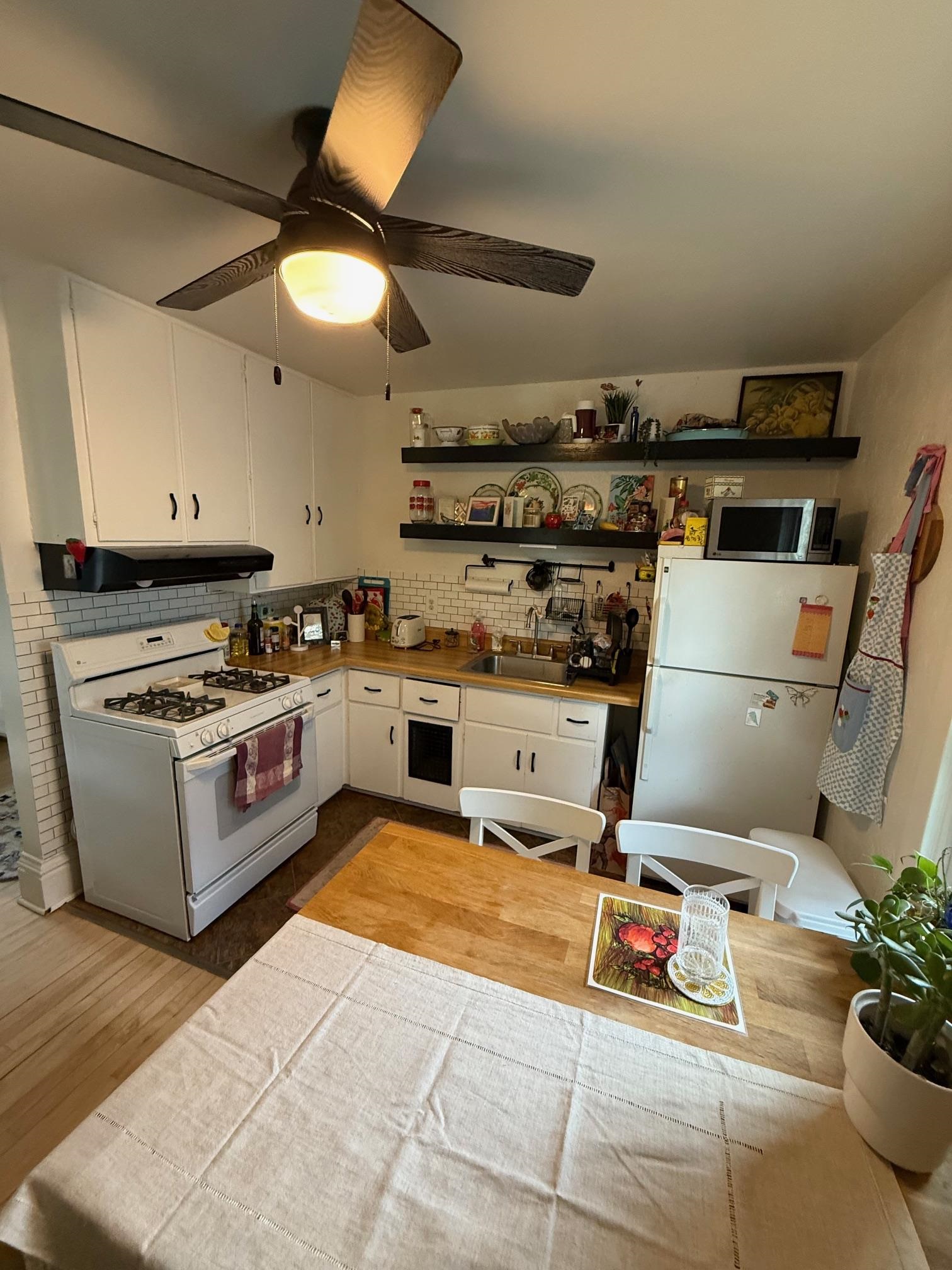 1308 Eberhardt Court 2