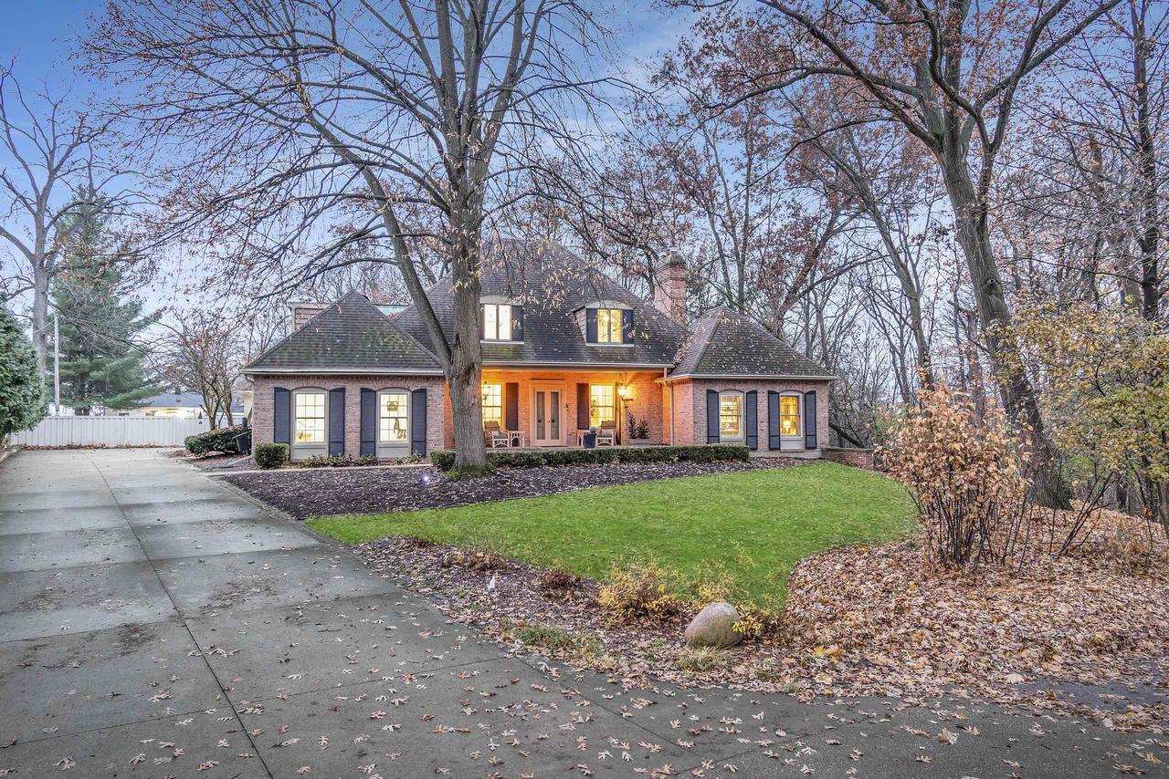 1428 Carrington Street