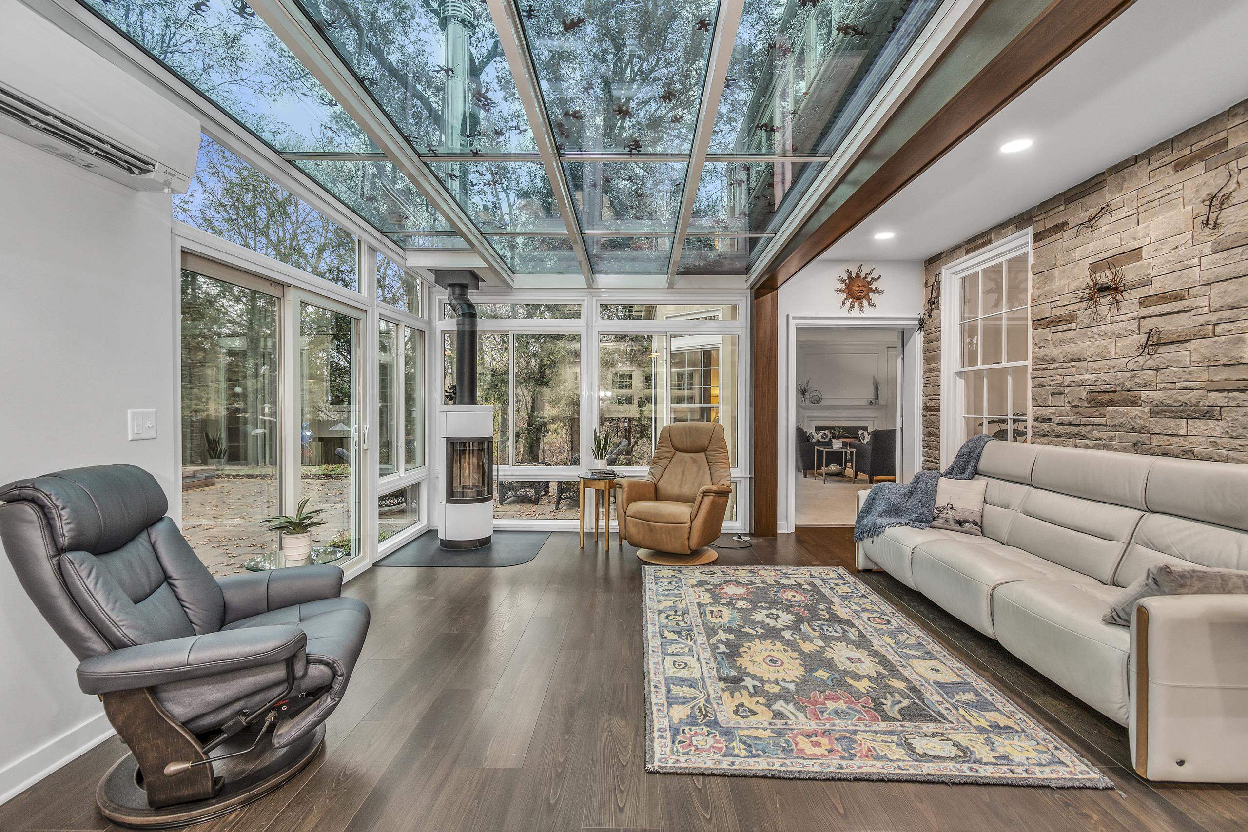 1428 Carrington Street