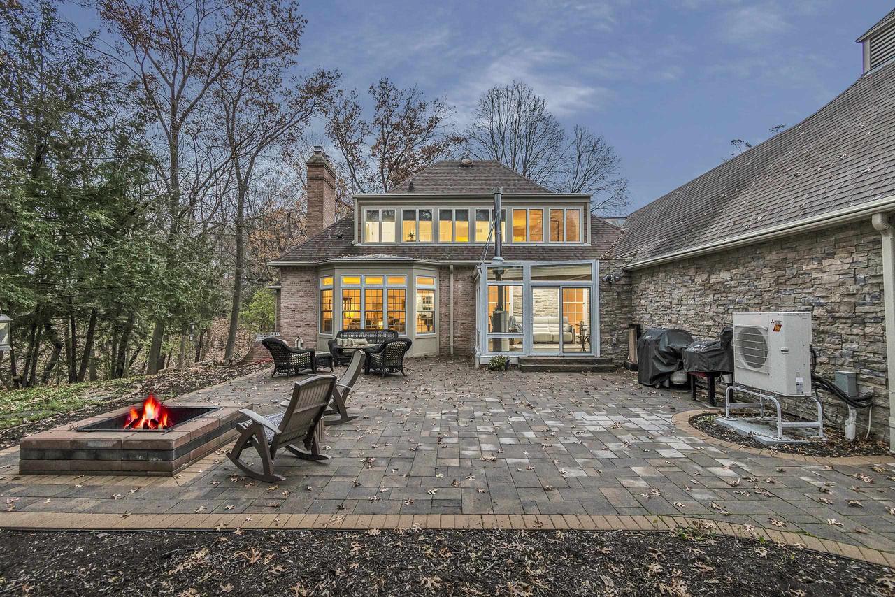 1428 Carrington Street