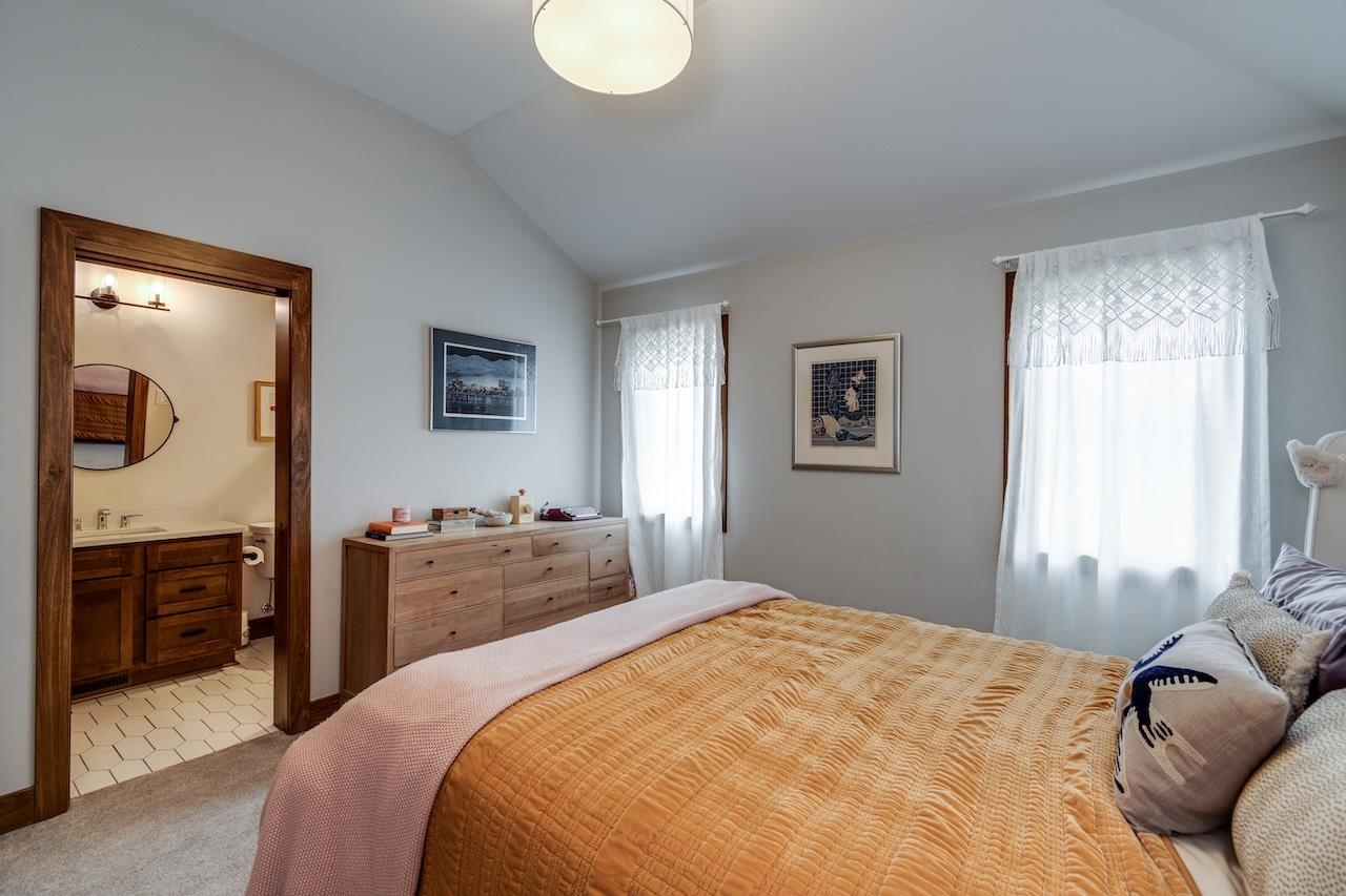 5786 Derby Downs Drive