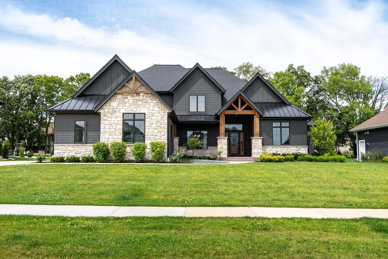 5786 Derby Downs Drive