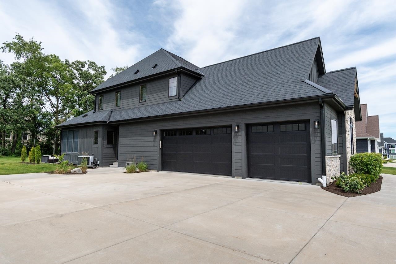 5786 Derby Downs Drive