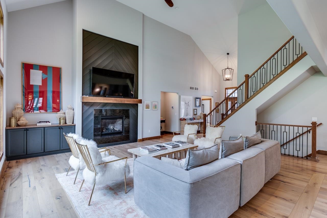 5786 Derby Downs Drive