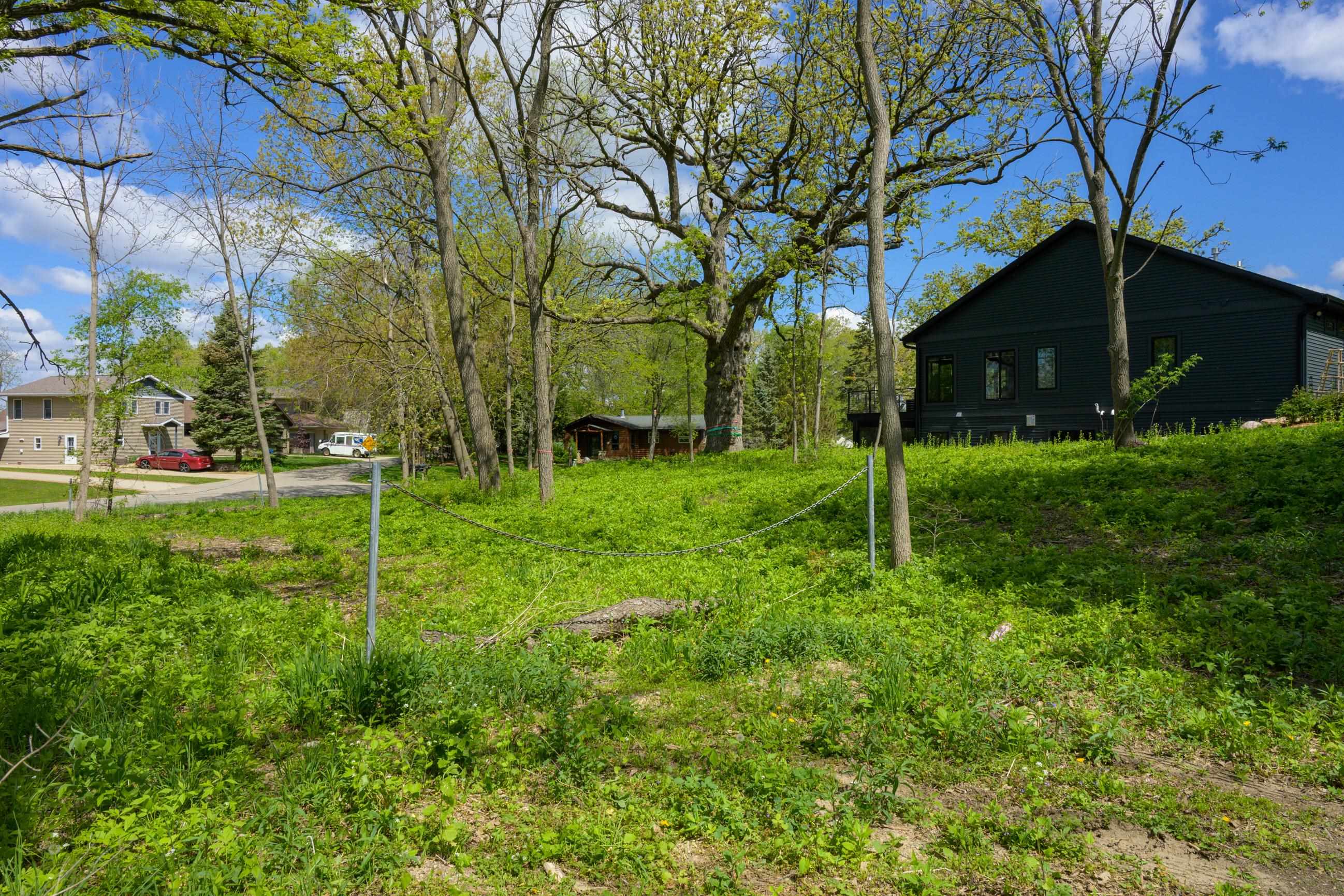 2722 Tower Road