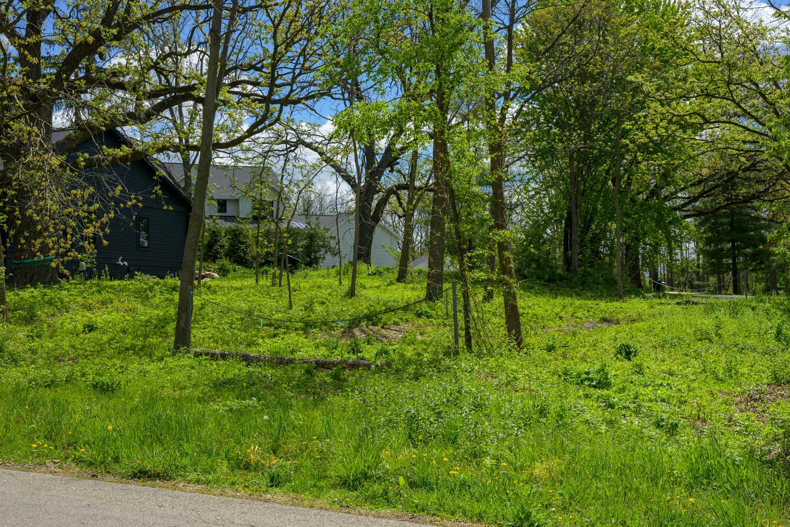 2722 Tower Road