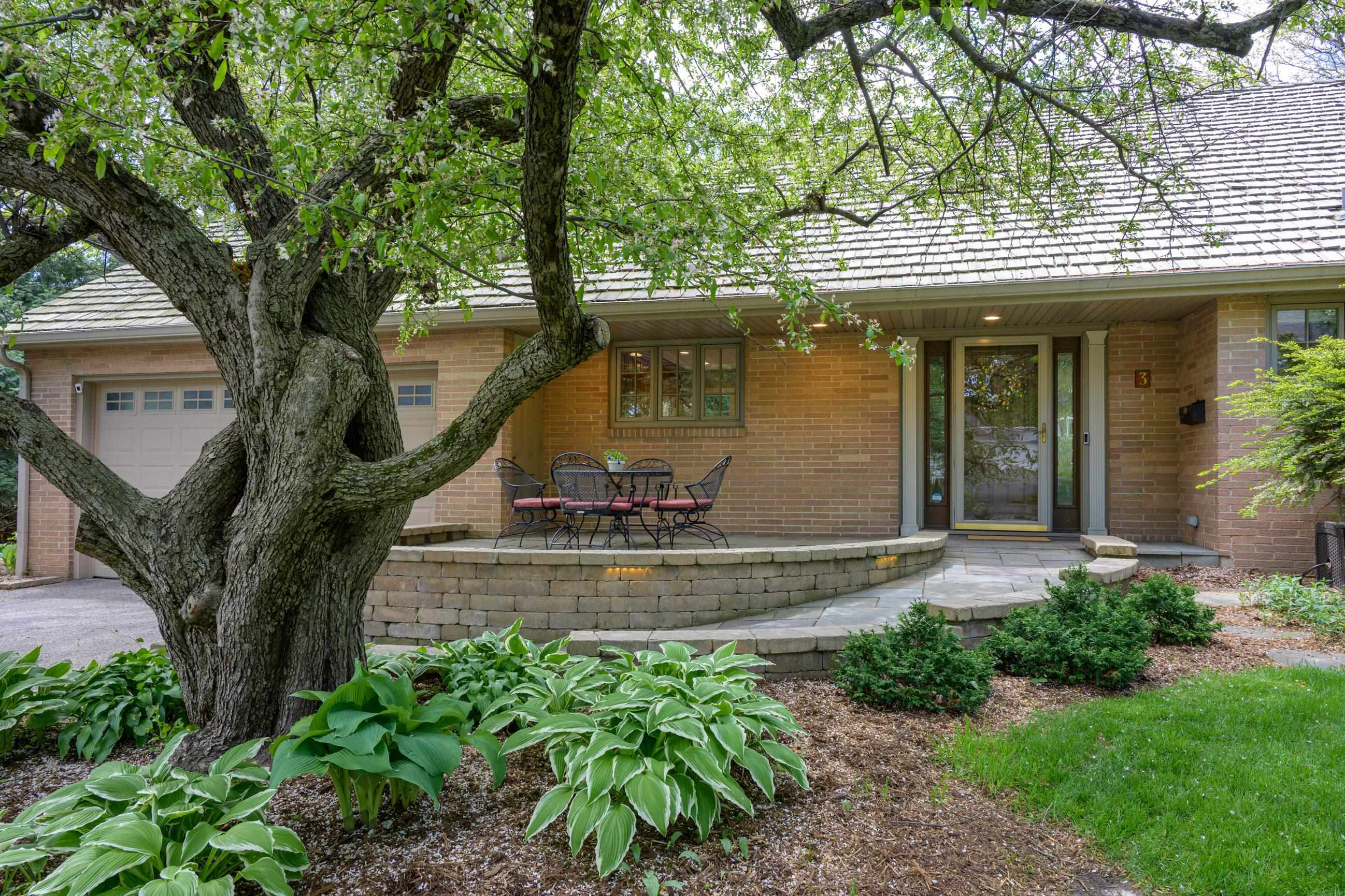 3 Fuller Drive