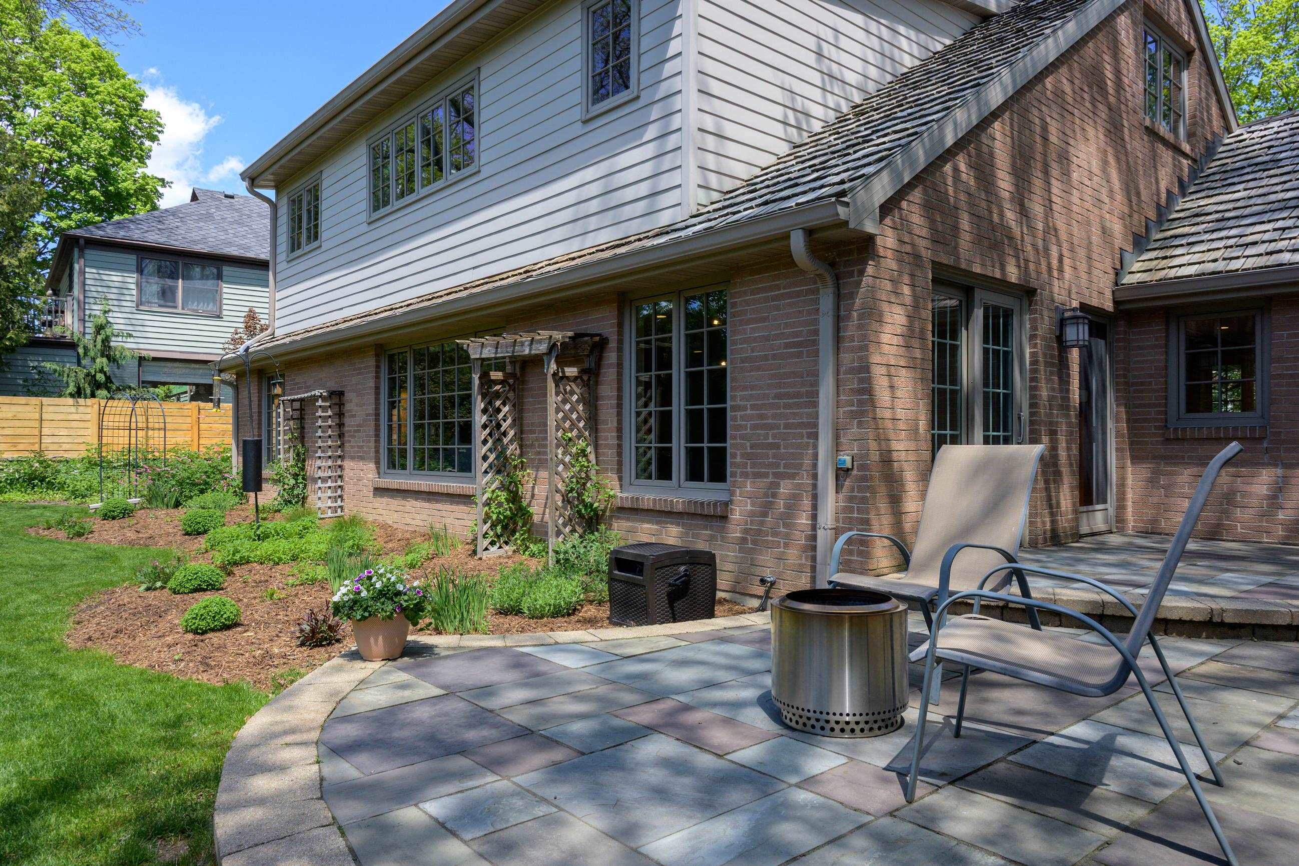 3 Fuller Drive