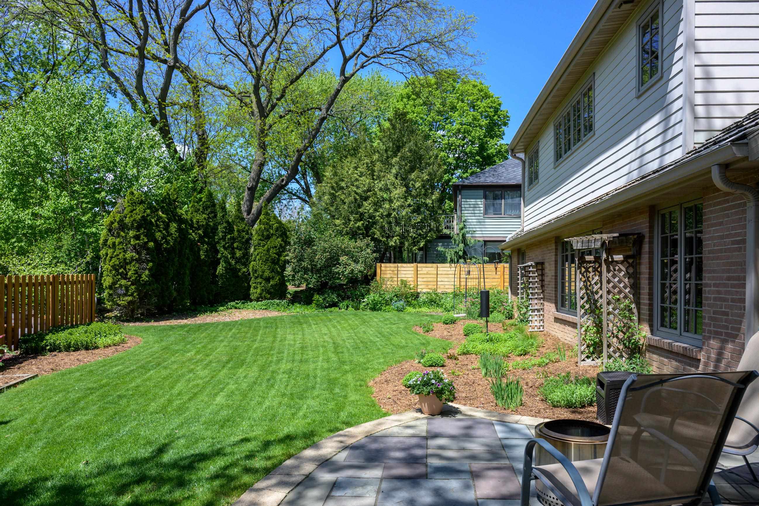 3 Fuller Drive