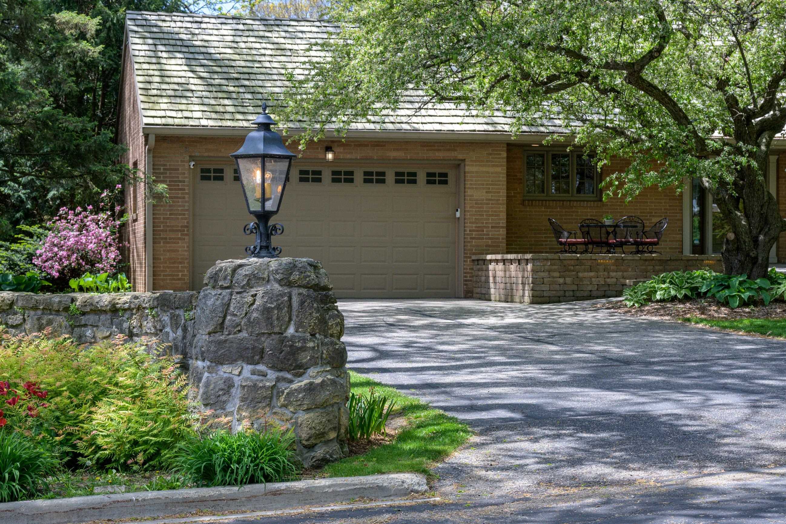 3 Fuller Drive