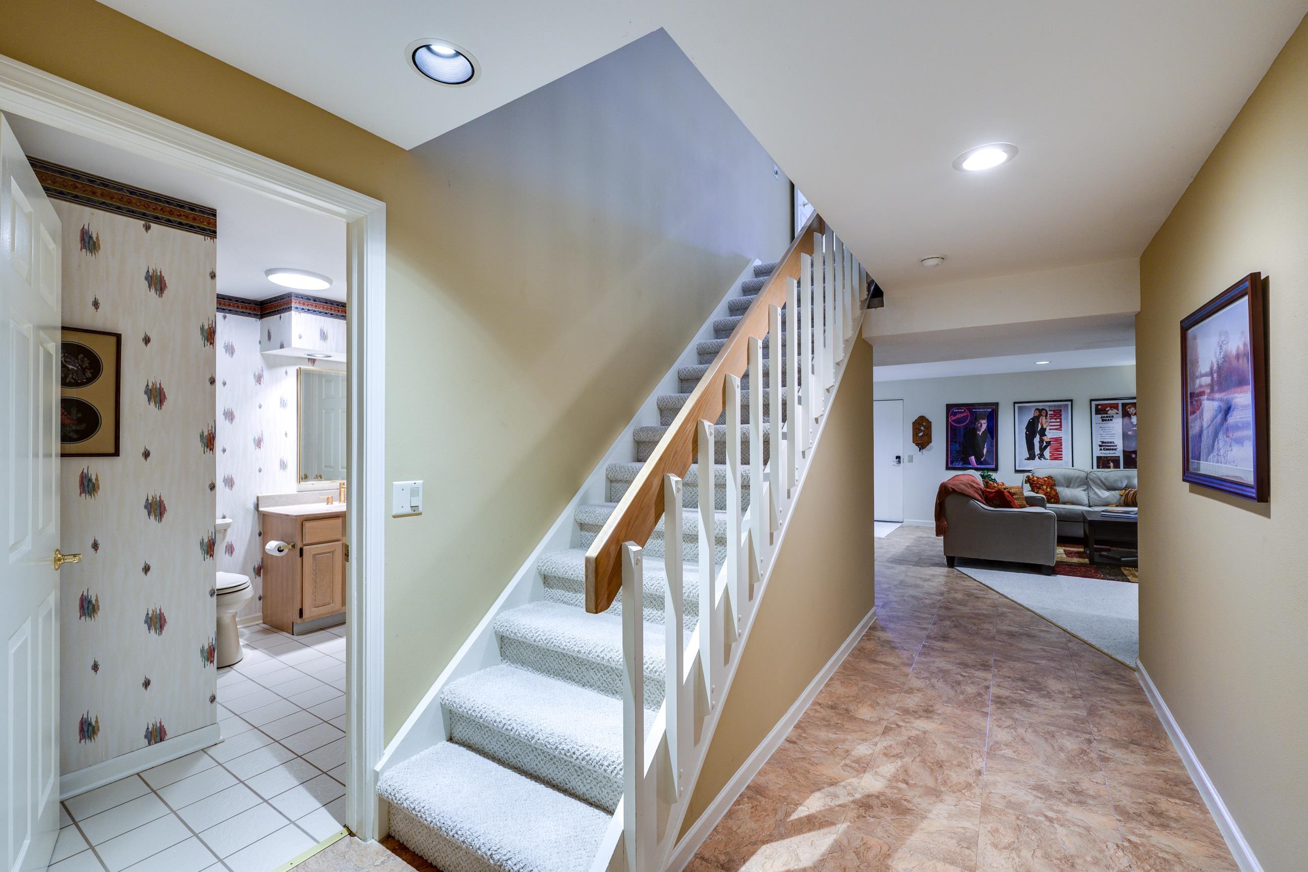 53 Golf Parkway