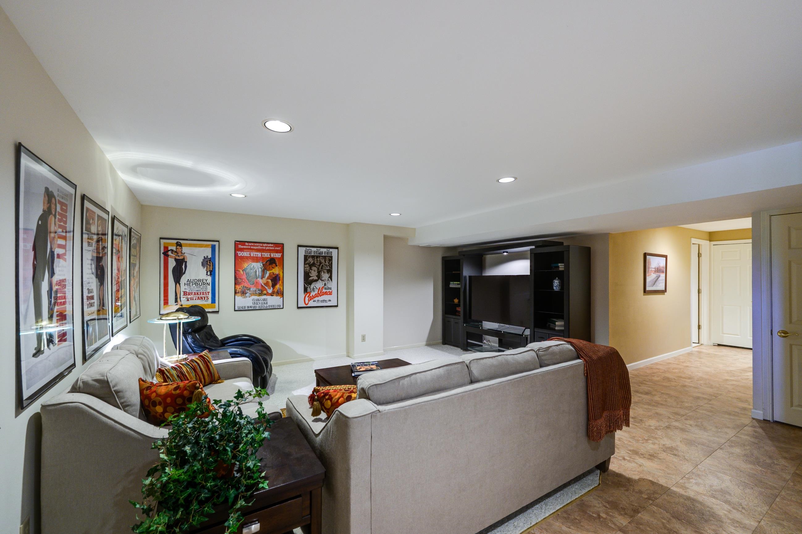 53 Golf Parkway