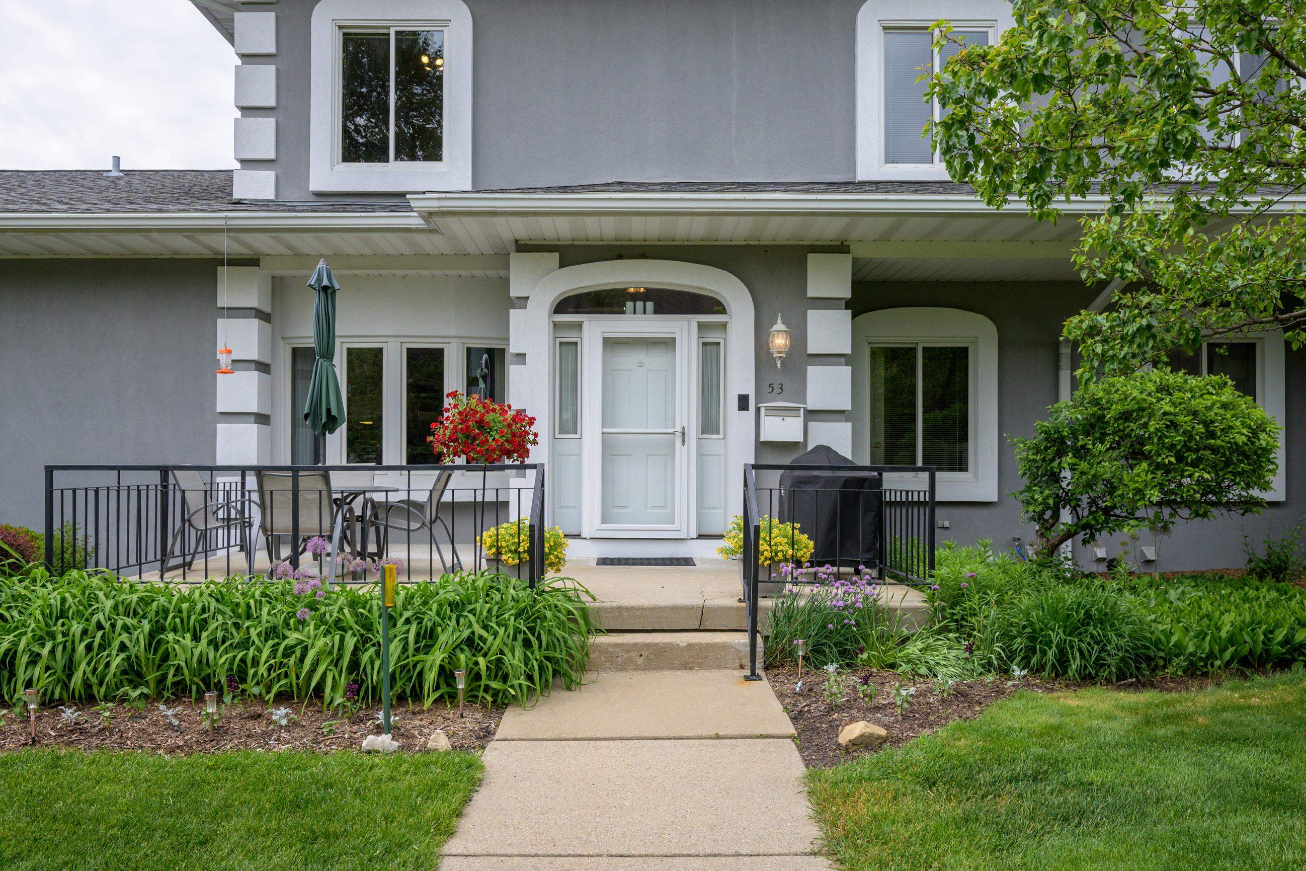 53 Golf Parkway