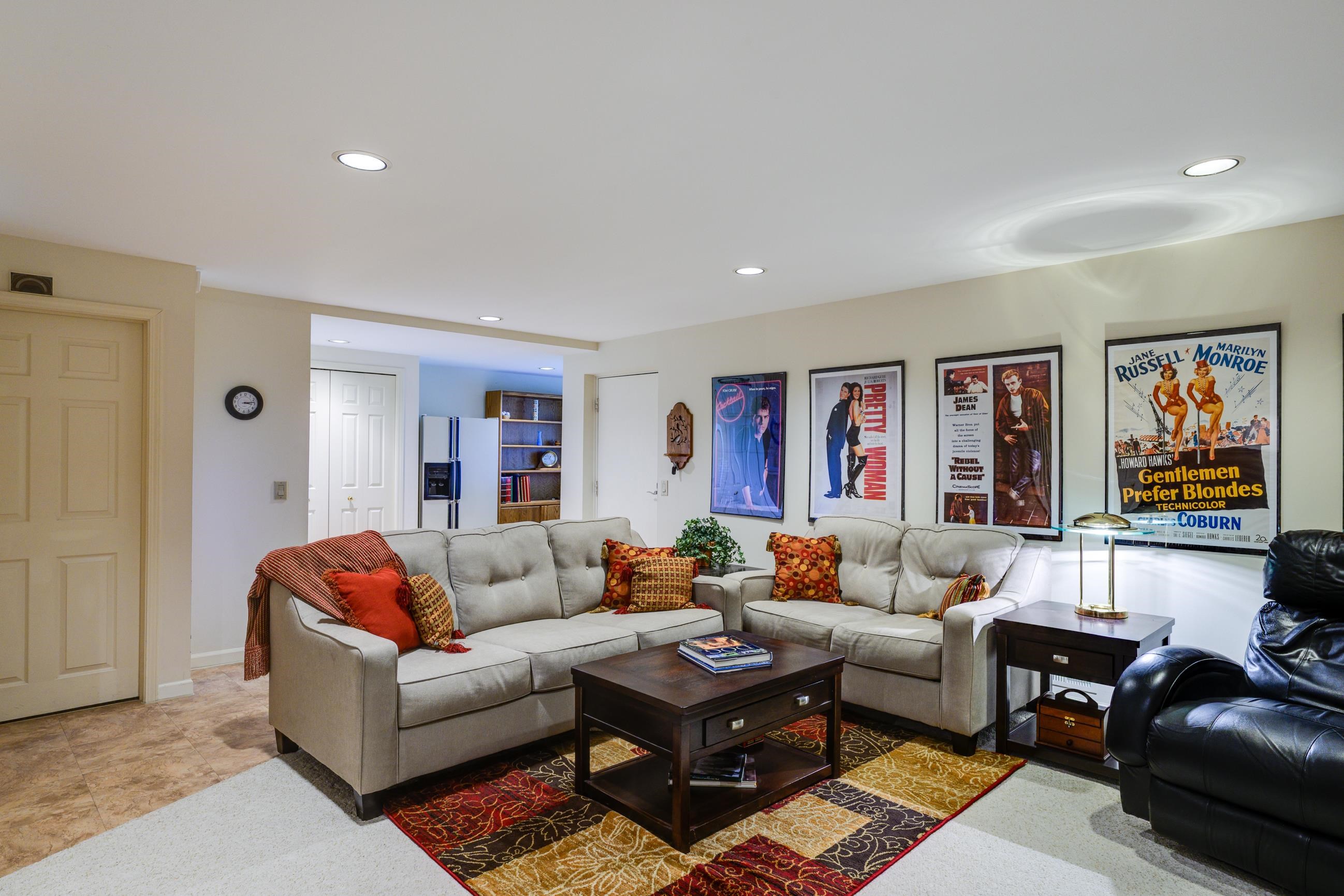 53 Golf Parkway